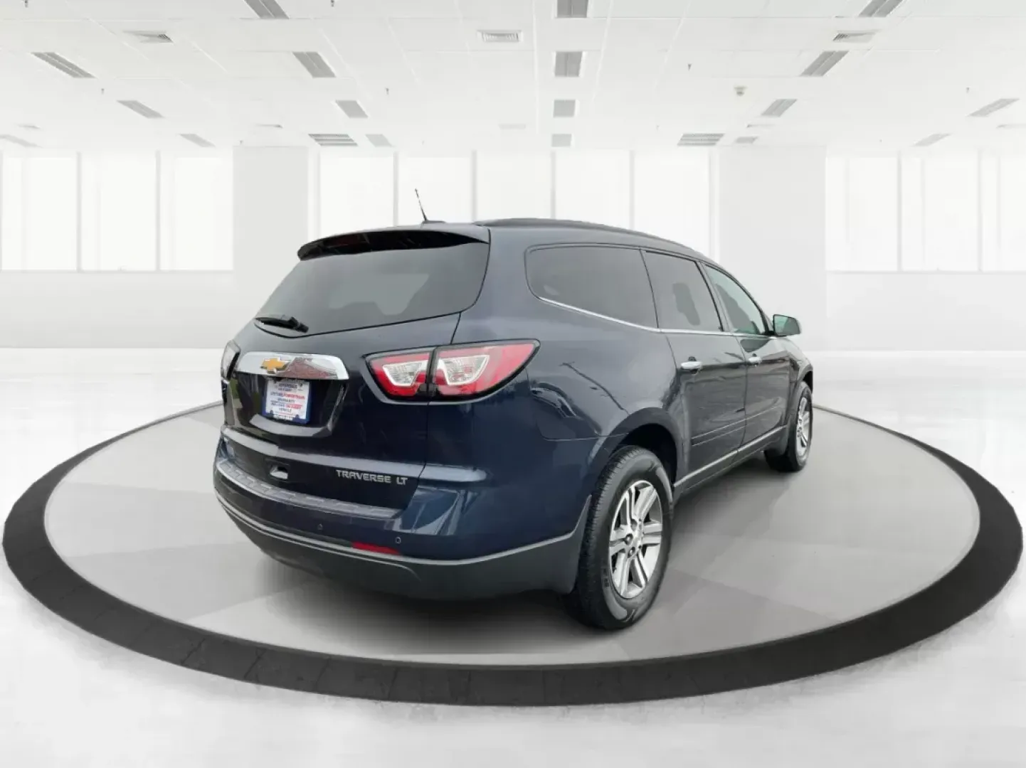2016 Chevrolet Traverse 2LT (1GNKVHKD1GJ) with an 3.6L V-6 gasoline direct injection engine, located at 4508 South Dixie Dr, Moraine, OH, 45439, (937) 908-9800, 39.689976, -84.218452 - Third Row - Photo#2