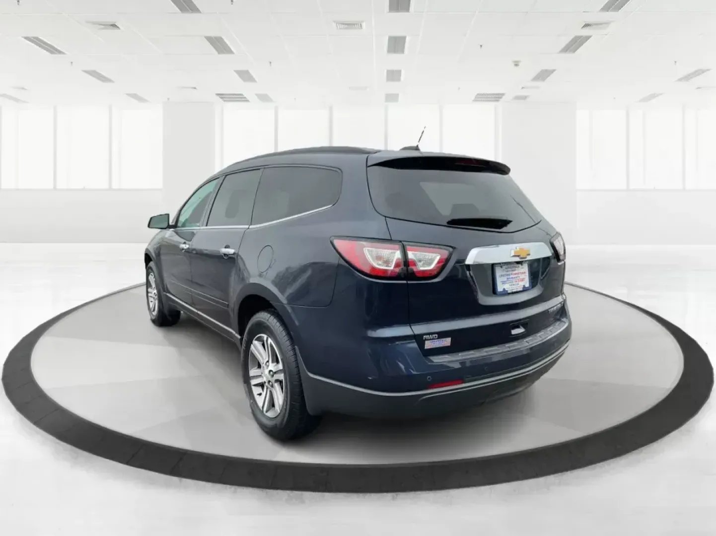 2016 Chevrolet Traverse 2LT (1GNKVHKD1GJ) with an 3.6L V-6 gasoline direct injection engine, located at 4508 South Dixie Dr, Moraine, OH, 45439, (937) 908-9800, 39.689976, -84.218452 - Third Row - Photo#5