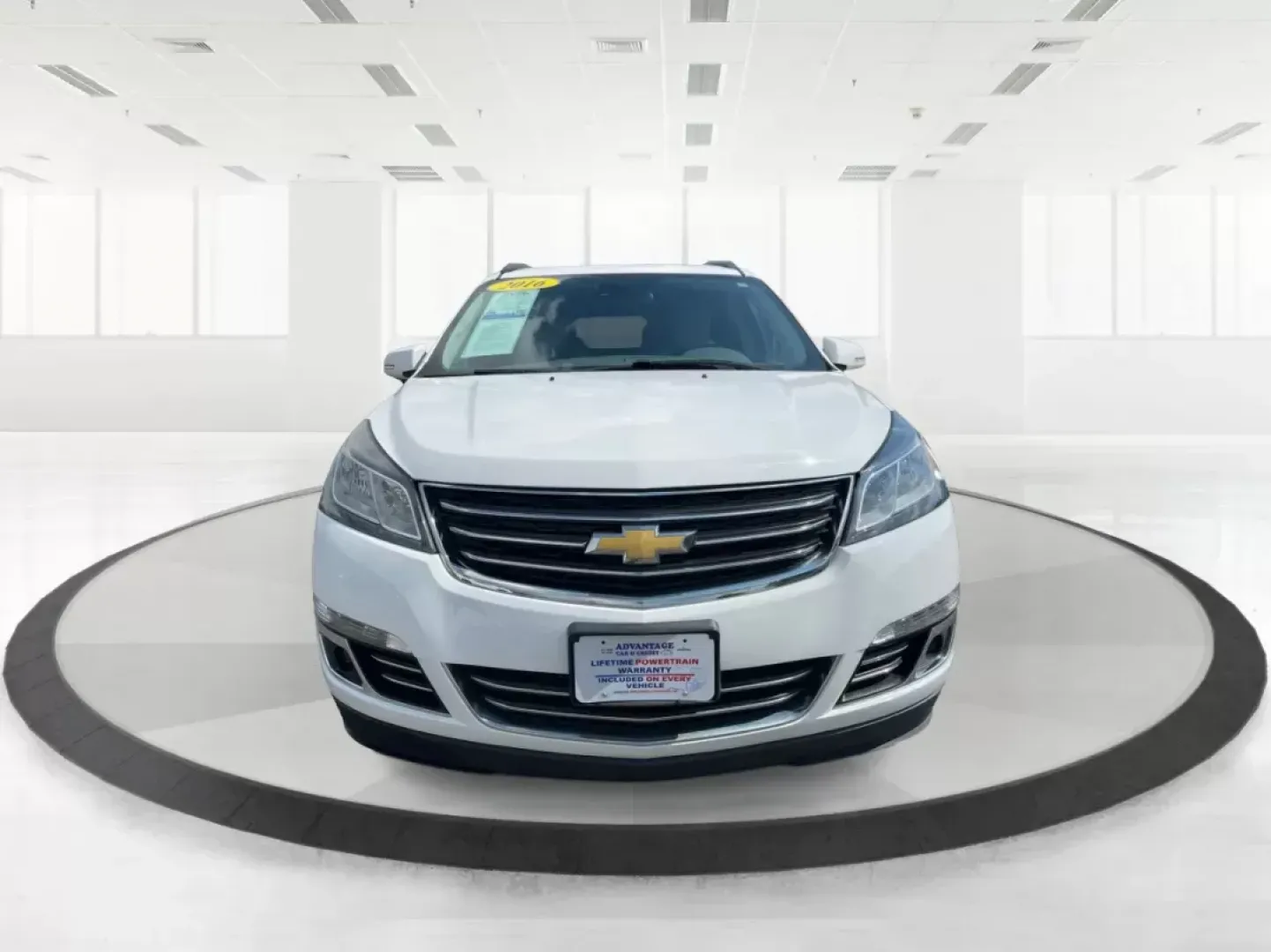 2016 Chevrolet Traverse LTZ (1GNKVJKD6GJ) with an 3.6L V-6 gasoline direct injection engine, located at 1184 Kauffman Ave, Fairborn, OH, 45324, (937) 908-9800, 39.807072, -84.030914 - **Adventure Awaits with This 2016 Chevrolet Traverse LTZ Perfect for Family Road Trips!**<br /> <br /> Are you ready to elevate your family adventures or community outings? The 2016 Chevrolet Traverse LTZ is the perfect vehicle for those who crave space, comfort, and versatility. Whether you're hea - Photo#6