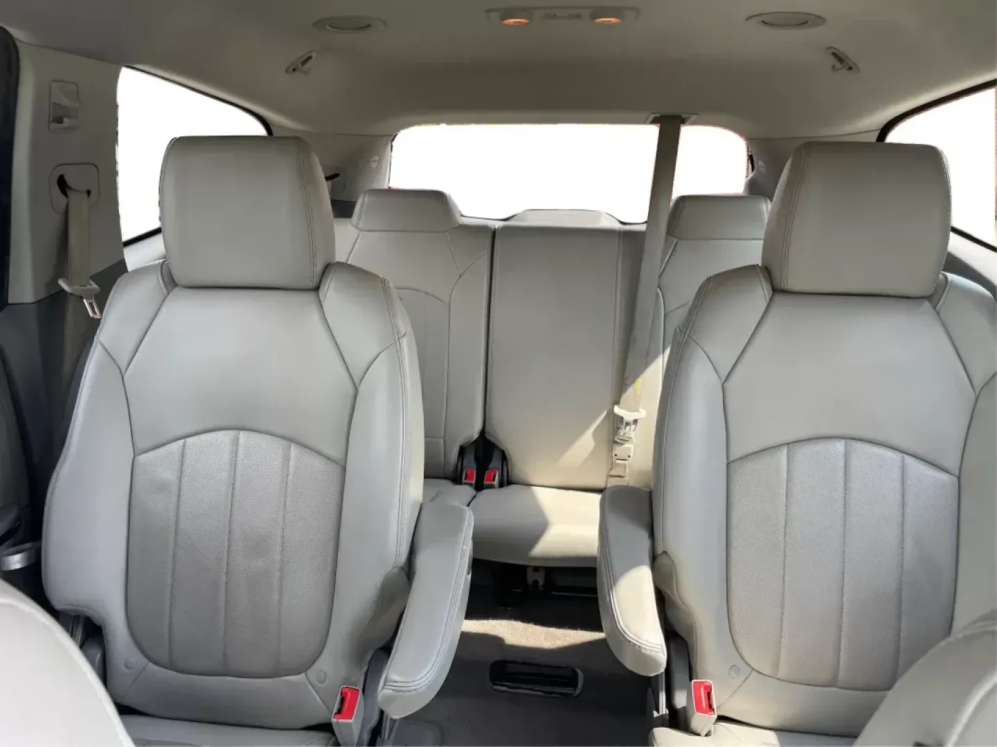 2016 Chevrolet Traverse LTZ (1GNKVJKD6GJ) with an 3.6L V-6 gasoline direct injection engine, located at 1184 Kauffman Ave, Fairborn, OH, 45324, (937) 908-9800, 39.807072, -84.030914 - **Adventure Awaits with This 2016 Chevrolet Traverse LTZ Perfect for Family Road Trips!**<br /> <br /> Are you ready to elevate your family adventures or community outings? The 2016 Chevrolet Traverse LTZ is the perfect vehicle for those who crave space, comfort, and versatility. Whether you're hea - Photo#13