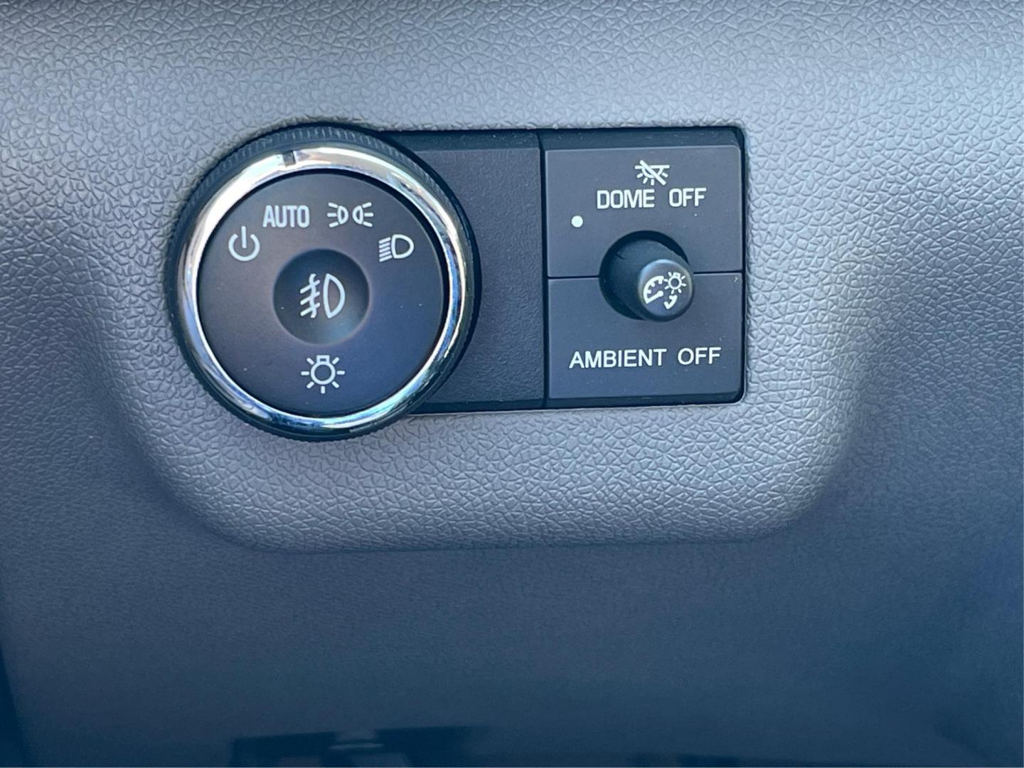 2016 Chevrolet Traverse 2LT (1GNKVHKD2GJ) with an 3.6L V-6 gasoline direct injection engine, located at 1099 N County Rd 25A, Troy, OH, 45373, (937) 908-9800, 40.057079, -84.212883 - Third Row - Photo#16
