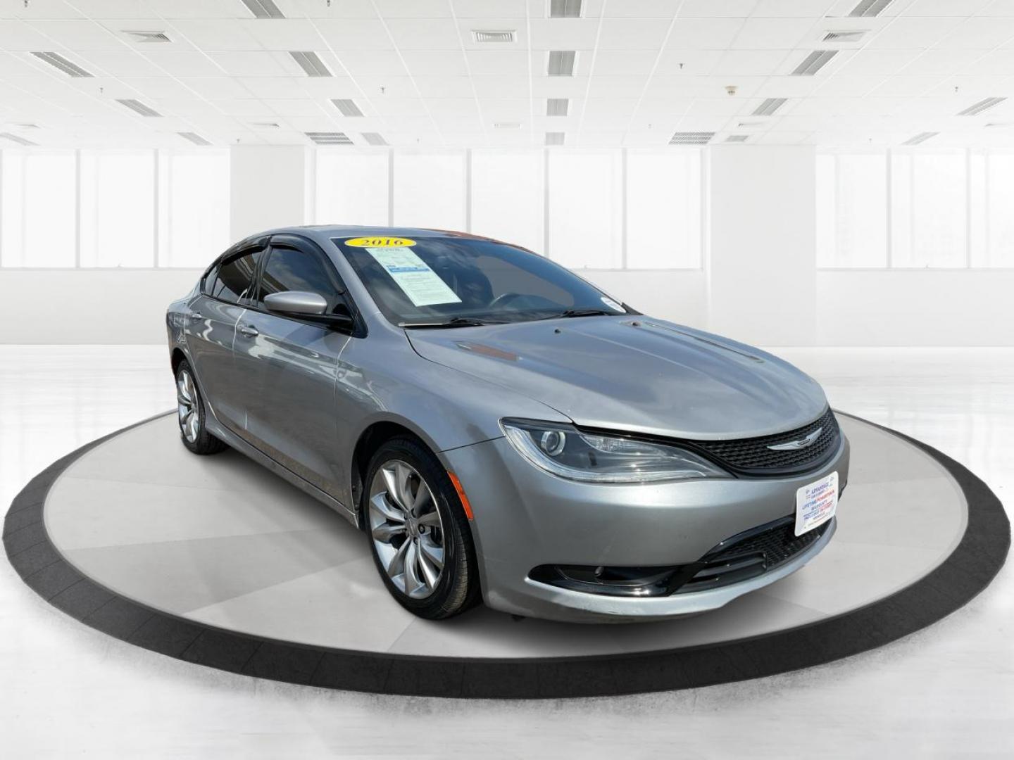 2016 Chrysler 200 S (1C3CCCDG8GN) with an Pentastar 3.6L V-6 DOHC engine, located at 401 Woodman Dr, Riverside, OH, 45431, (937) 908-9800, 39.760899, -84.123421 - 2016 Chrysler 200 S - Photo#0