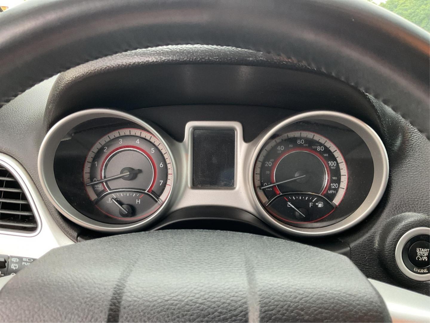 2016 Dodge Journey SE (3C4PDCAB7GT) with an Tigershark MultiAir 2.4L I-4 DOHC engine, located at 880 E. National Road, Vandalia, OH, 45377, (937) 908-9800, 39.891918, -84.183594 - 2016 Dodge Journey SE - Photo#15