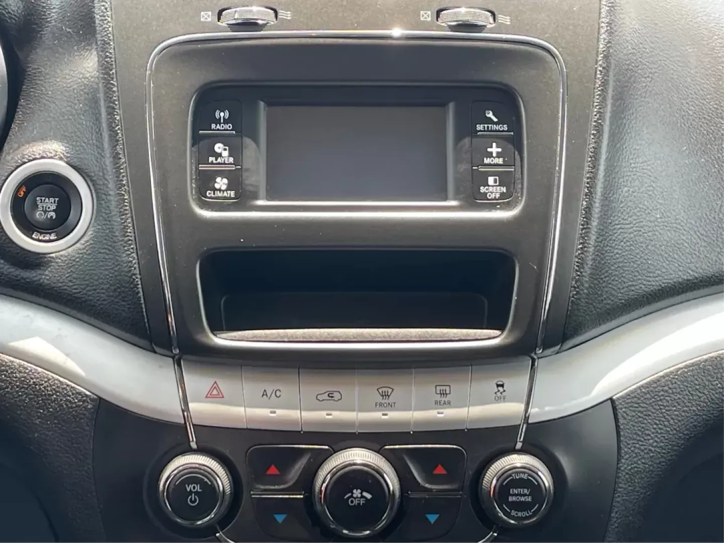 2016 Dodge Journey SXT (3C4PDDBG7GT) with an Pentastar 3.6L V-6 DOHC engine, located at 1230 East Main St, Xenia, OH, 45385, (937) 908-9800, 39.688026, -83.910172 - **Unleash Family Adventures with the 2016 Dodge Journey SXT! Ideal for Every Lifestyle.**<br /> <br /> Are you searching for a versatile SUV that caters to your family's adventures or daily commutes? Look no further than the 2016 Dodge Journey SXT available at **Advantage Car and Credit**, your trus - Photo#12