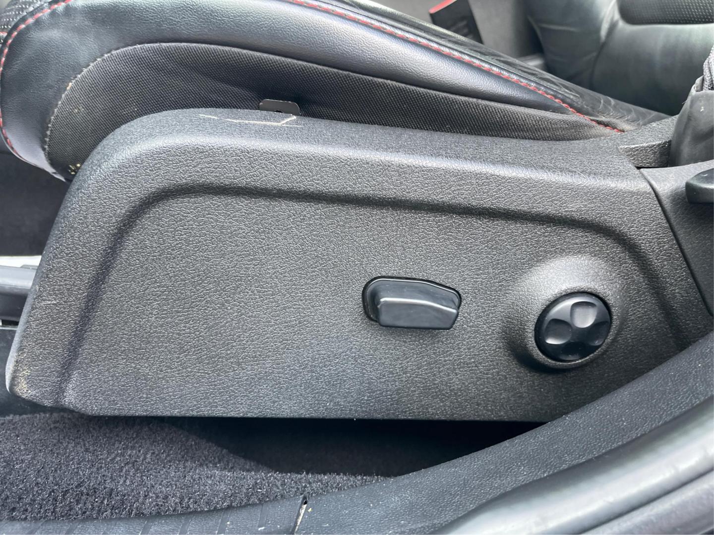 2016 Dodge Journey R/T AWD (3C4PDDEG8GT) with an Other engine, located at 880 E. National Road, Vandalia, OH, 45377, (937) 908-9800, 39.891918, -84.183594 - Third Row - Photo#17