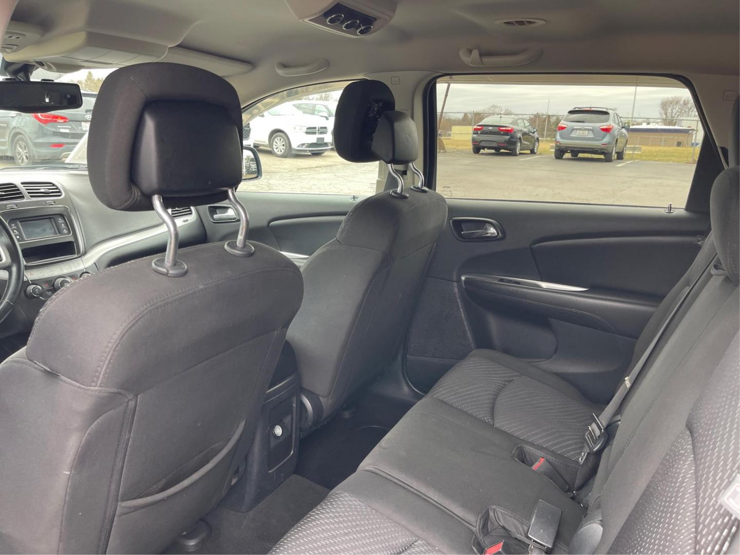 2016 Granite Crystal Metallic Clear Coat Dodge Journey Crossroad FWD (3C4PDCGBXGT) with an 2.4L L4 DOHC 16V engine, 4-Speed Automatic transmission, located at 1951 S Dayton Lakeview Rd., New Carlisle, OH, 45344, (937) 908-9800, 39.890999, -84.050255 - 2016 Dodge Journey Crossroad FWD - Photo#9