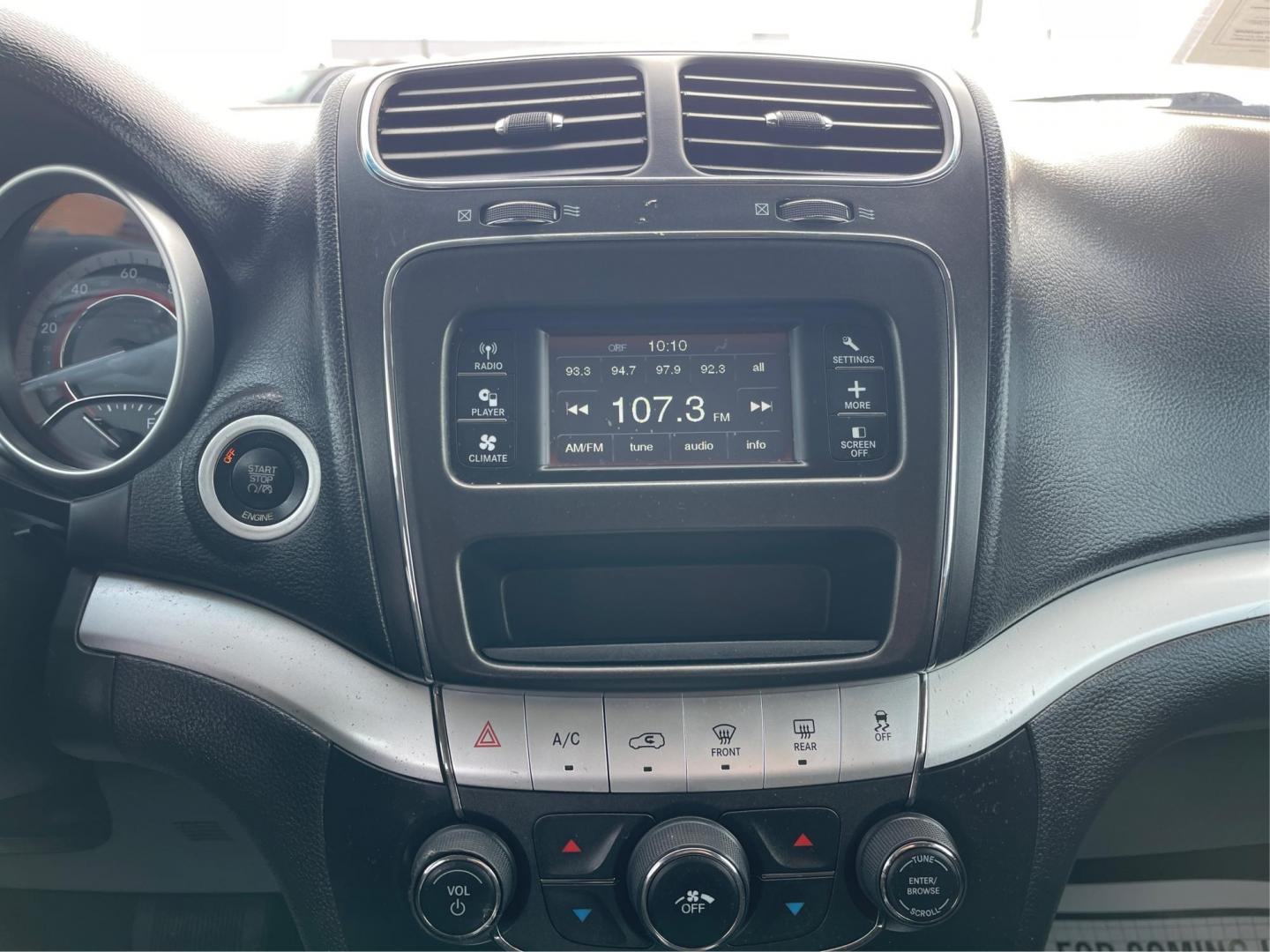 2016 Dodge Journey SXT (3C4PDCBG3GT) with an Other engine, located at 1230 East Main St, Xenia, OH, 45385, (937) 908-9800, 39.688026, -83.910172 - Third Row - Photo#12