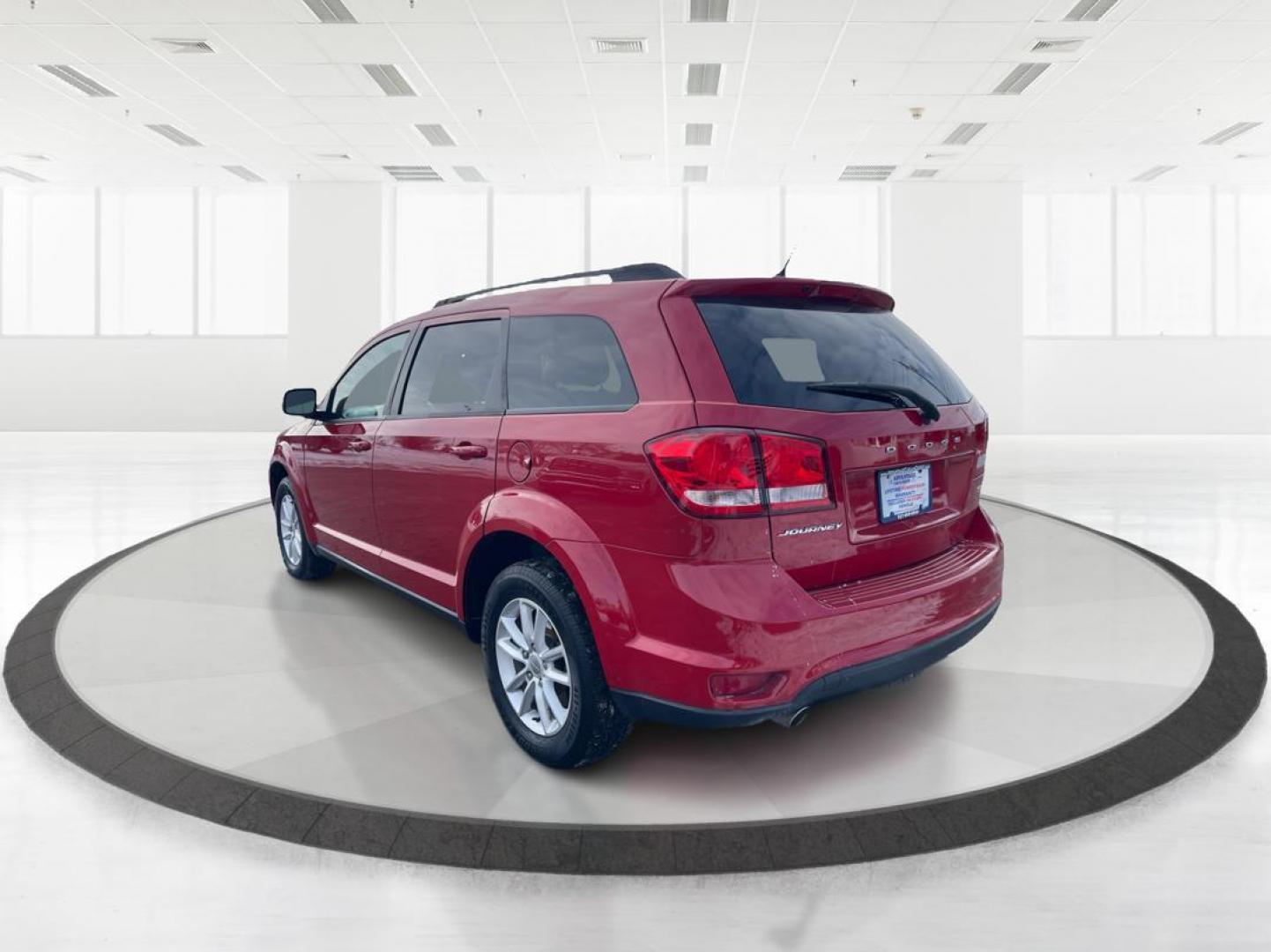 2016 Dodge Journey SXT (3C4PDCBG3GT) with an Other engine, located at 1230 East Main St, Xenia, OH, 45385, (937) 908-9800, 39.688026, -83.910172 - Third Row - Photo#4