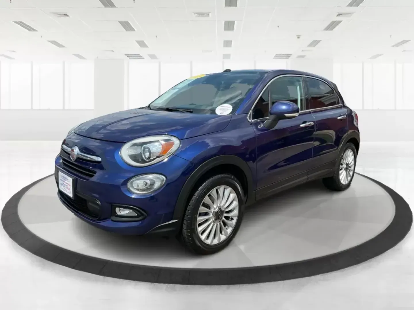 2016 FIAT 500X Lounge (ZFBCFYDT9GP) with an MultiAir 2.4L I-4 variable valve control engine, located at 8750 N County Rd 25A, Piqua, OH, 45356, (937) 908-9800, 40.164391, -84.232513 - **Explore Adventure with a 2016 FIAT 500X Lounge Perfect for Daily Drives and Weekend Getaways!**<br /> <br /> Are you ready to elevate your driving experience? Whether you're commuting to work, dropping the kids off at school, or planning a weekend adventure, the 2016 FIAT 500X Lounge is your idea - Photo#7