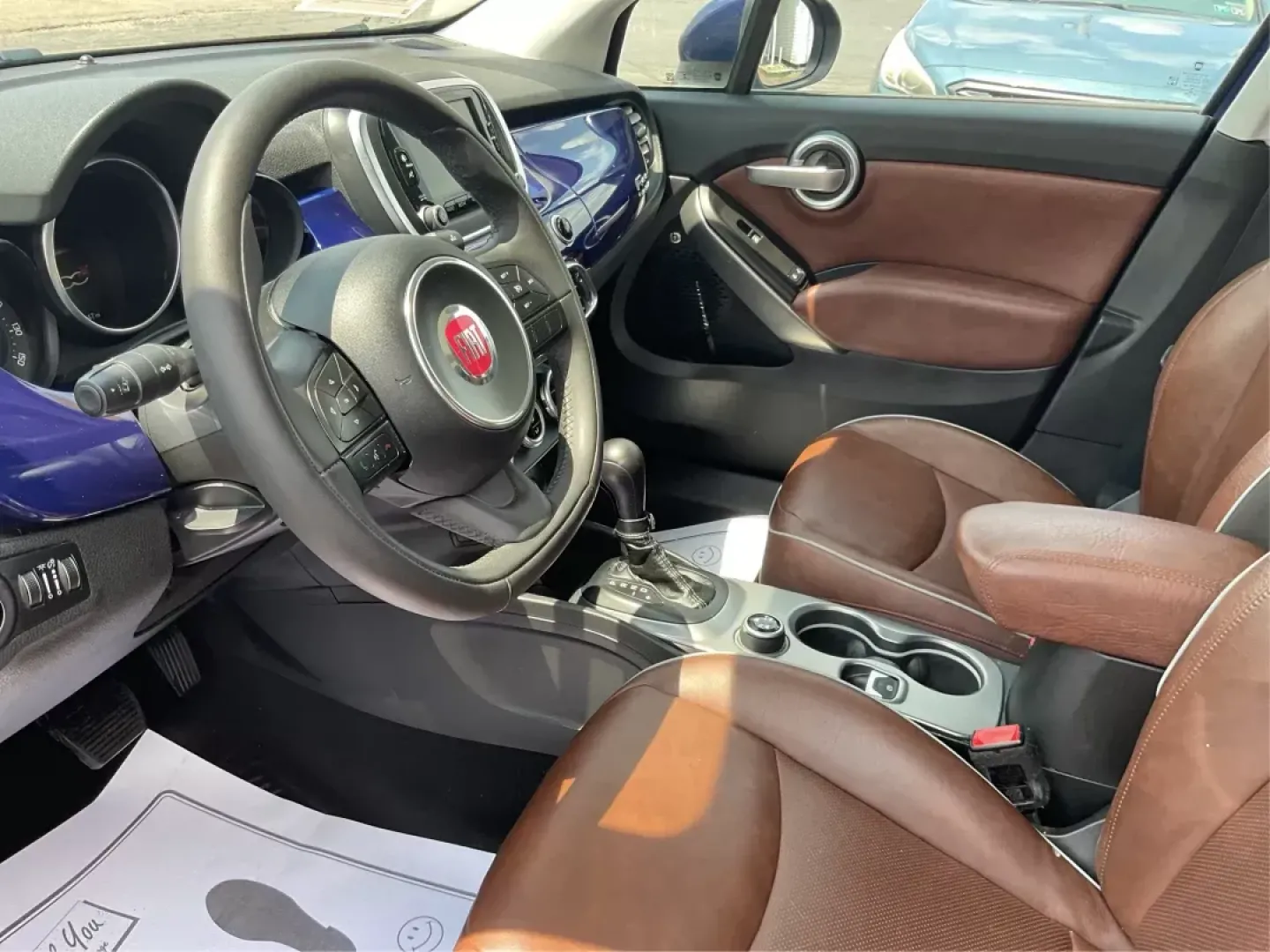 2016 FIAT 500X Lounge (ZFBCFYDT9GP) with an MultiAir 2.4L I-4 variable valve control engine, located at 8750 N County Rd 25A, Piqua, OH, 45356, (937) 908-9800, 40.164391, -84.232513 - **Explore Adventure with a 2016 FIAT 500X Lounge Perfect for Daily Drives and Weekend Getaways!**<br /> <br /> Are you ready to elevate your driving experience? Whether you're commuting to work, dropping the kids off at school, or planning a weekend adventure, the 2016 FIAT 500X Lounge is your idea - Photo#8