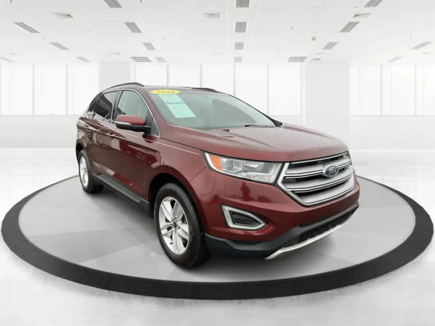 2016 Ford Edge SEL (2FMPK4J92GB) with an Other engine, located at 1184 Kauffman Ave, Fairborn, OH, 45324, (937) 908-9800, 39.807072, -84.030914 - **Explore Adventure with the 2016 Ford Edge SEL - Your Next Family-Friendly SUV Awaits!**<br /> <br /> Ready to elevate your driving experience? Whether you're commuting to work, planning a weekend getaway, or shuttling the family around Fairborn, OH, the 2016 Ford Edge SEL is the perfect SUV for yo - Photo#0