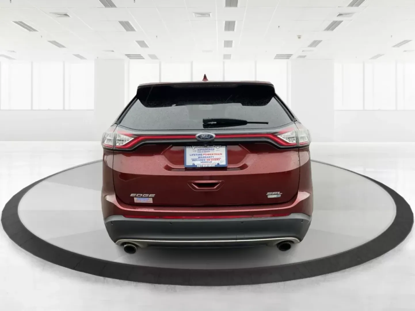 2016 Ford Edge SEL (2FMPK4J92GB) with an Other engine, located at 1184 Kauffman Ave, Fairborn, OH, 45324, (937) 908-9800, 39.807072, -84.030914 - Discover the perfect blend of comfort, style, and functionality with the 2016 Ford Edge SEL, available now at Advantage Car and Credit in Fairborn, OH. Whether you're a growing family in need of extra space, a commuter seeking reliability, or a weekend adventurer ready to explore, this SUV is design - Photo#3