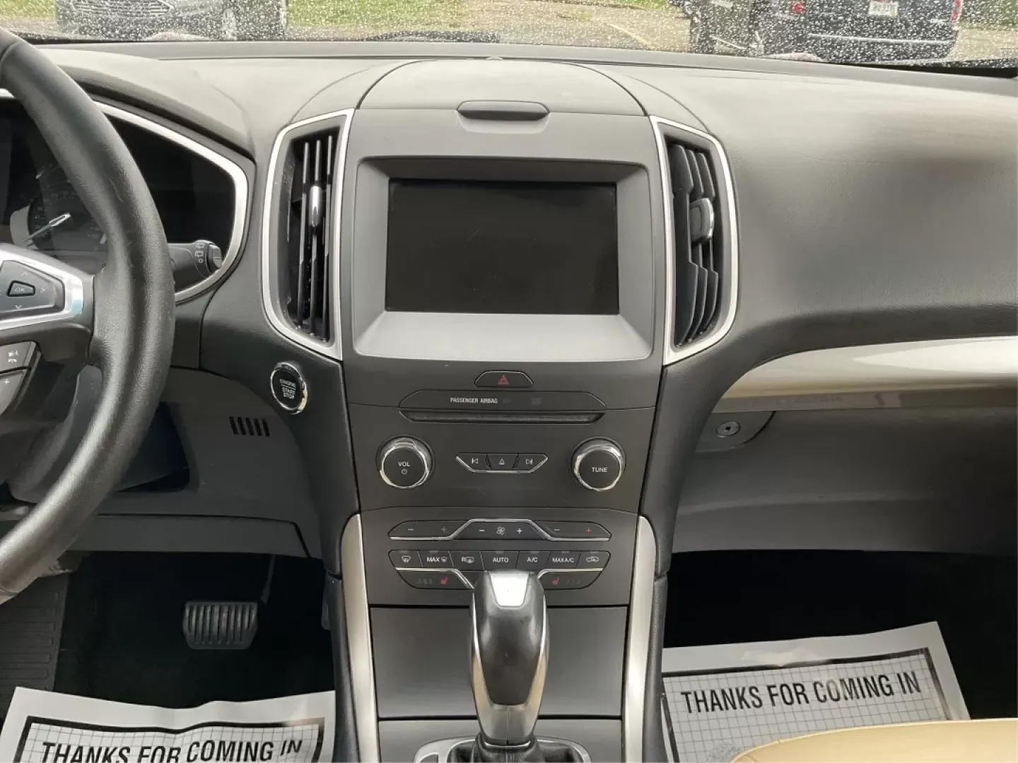 2016 Ford Edge SEL (2FMPK4J92GB) with an Other engine, located at 1184 Kauffman Ave, Fairborn, OH, 45324, (937) 908-9800, 39.807072, -84.030914 - Discover the perfect blend of comfort, style, and functionality with the 2016 Ford Edge SEL, available now at Advantage Car and Credit in Fairborn, OH. Whether you're a growing family in need of extra space, a commuter seeking reliability, or a weekend adventurer ready to explore, this SUV is design - Photo#13