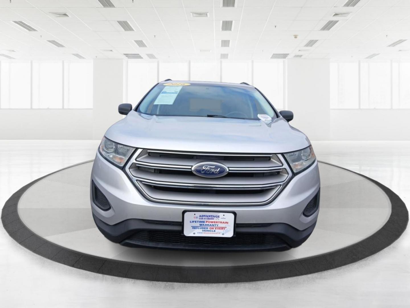 2016 Ford Edge SE AWD (2FMPK4G95GB) with an 2.0L L4 DOHC 16V engine, 6-Speed Automatic transmission, located at 880 E. National Road, Vandalia, OH, 45377, (937) 908-9800, 39.891918, -84.183594 - 2016 Ford Edge SE AWD - Photo#6