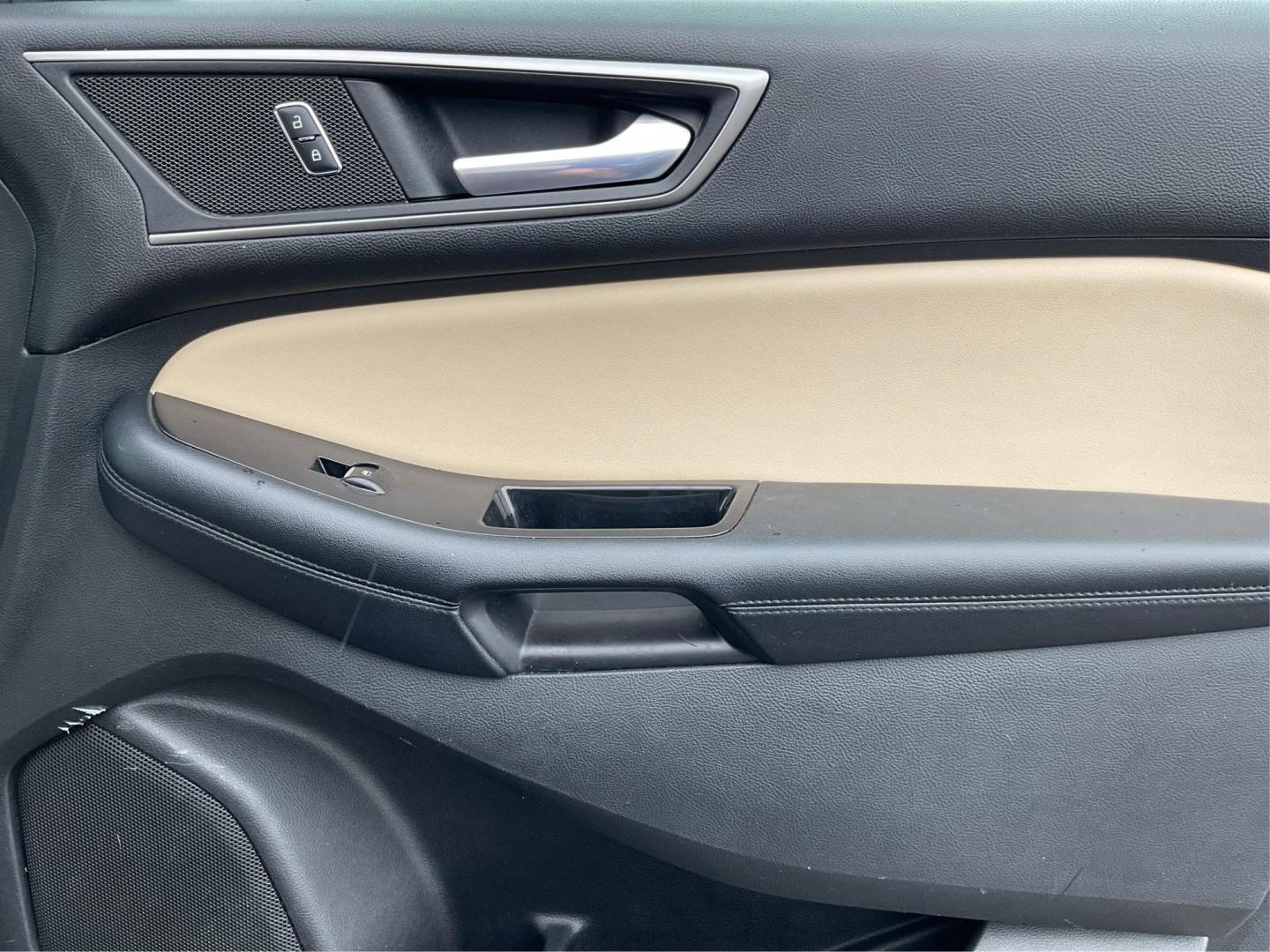 2016 Ford Edge SEL (2FMPK4J92GB) with an Other engine, located at 1099 N County Rd 25A, Troy, OH, 45373, (937) 908-9800, 40.057079, -84.212883 - 2016 Ford Edge SEL - Photo#19