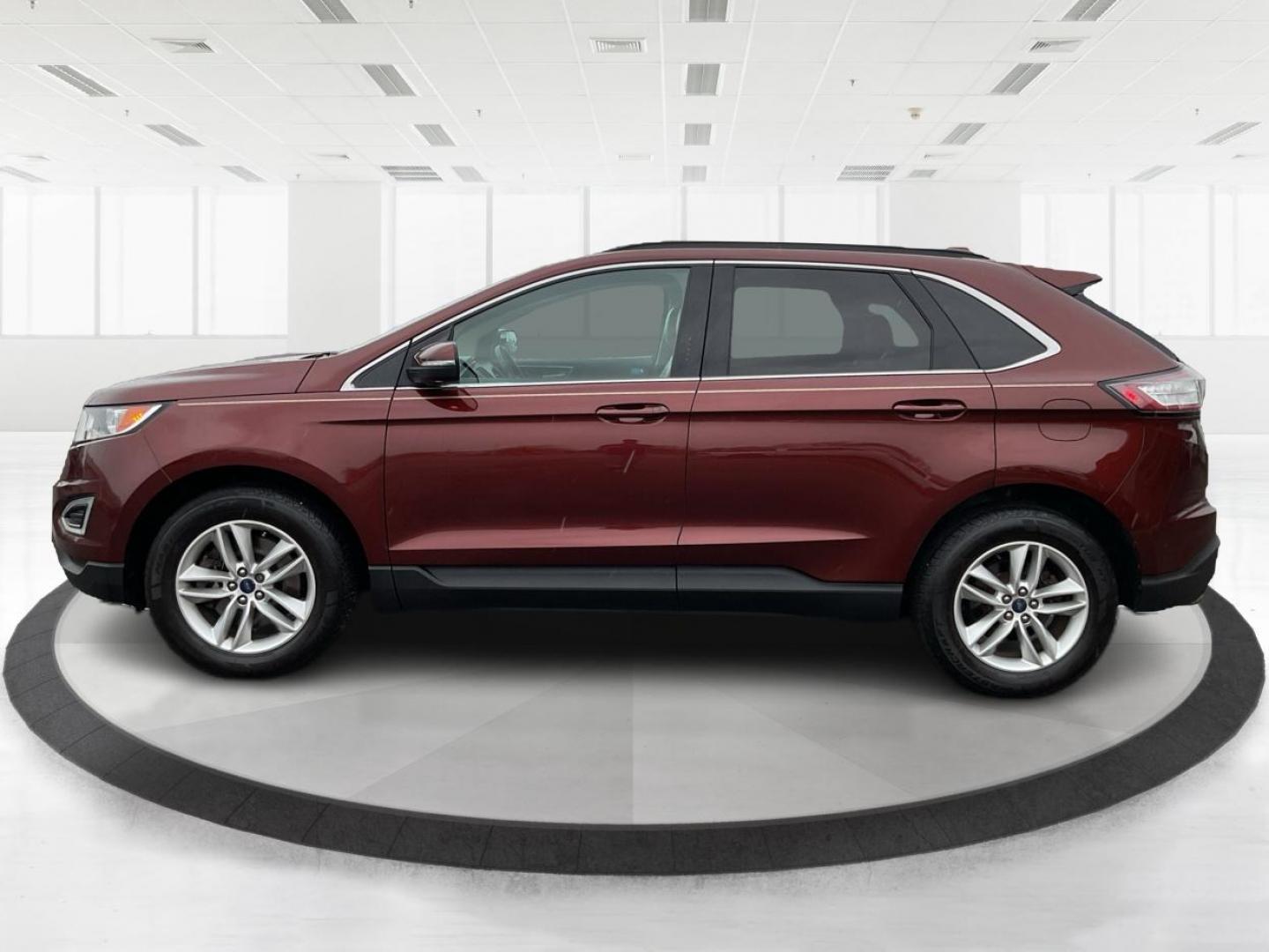 2016 Ford Edge SEL (2FMPK4J92GB) with an Other engine, located at 1099 N County Rd 25A, Troy, OH, 45373, (937) 908-9800, 40.057079, -84.212883 - 2016 Ford Edge SEL - Photo#5