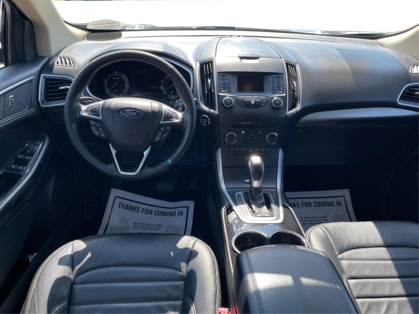 2016 Ford Edge SEL (2FMPK3J91GB) with an 3.5L V-6 DOHC engine, located at 1230 East Main St, Xenia, OH, 45385, (937) 908-9800, 39.688026, -83.910172 - 2016 Ford Edge SEL - Photo#19