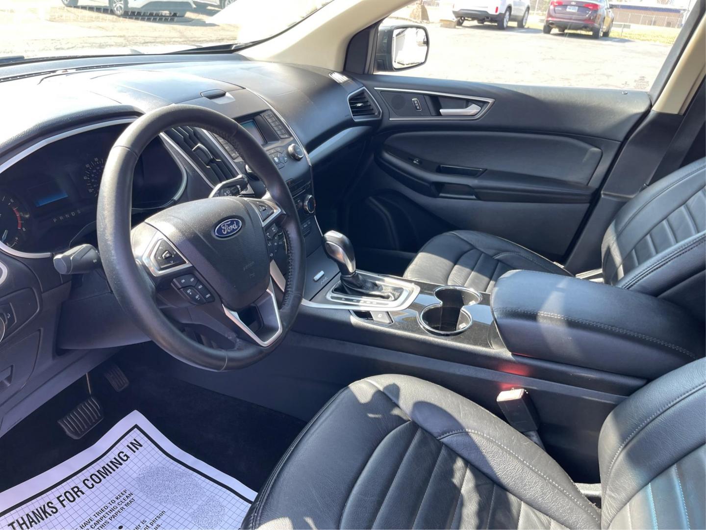 2016 Ford Edge SEL (2FMPK3J91GB) with an 3.5L V-6 DOHC engine, located at 1230 East Main St, Xenia, OH, 45385, (937) 908-9800, 39.688026, -83.910172 - 2016 Ford Edge SEL - Photo#8