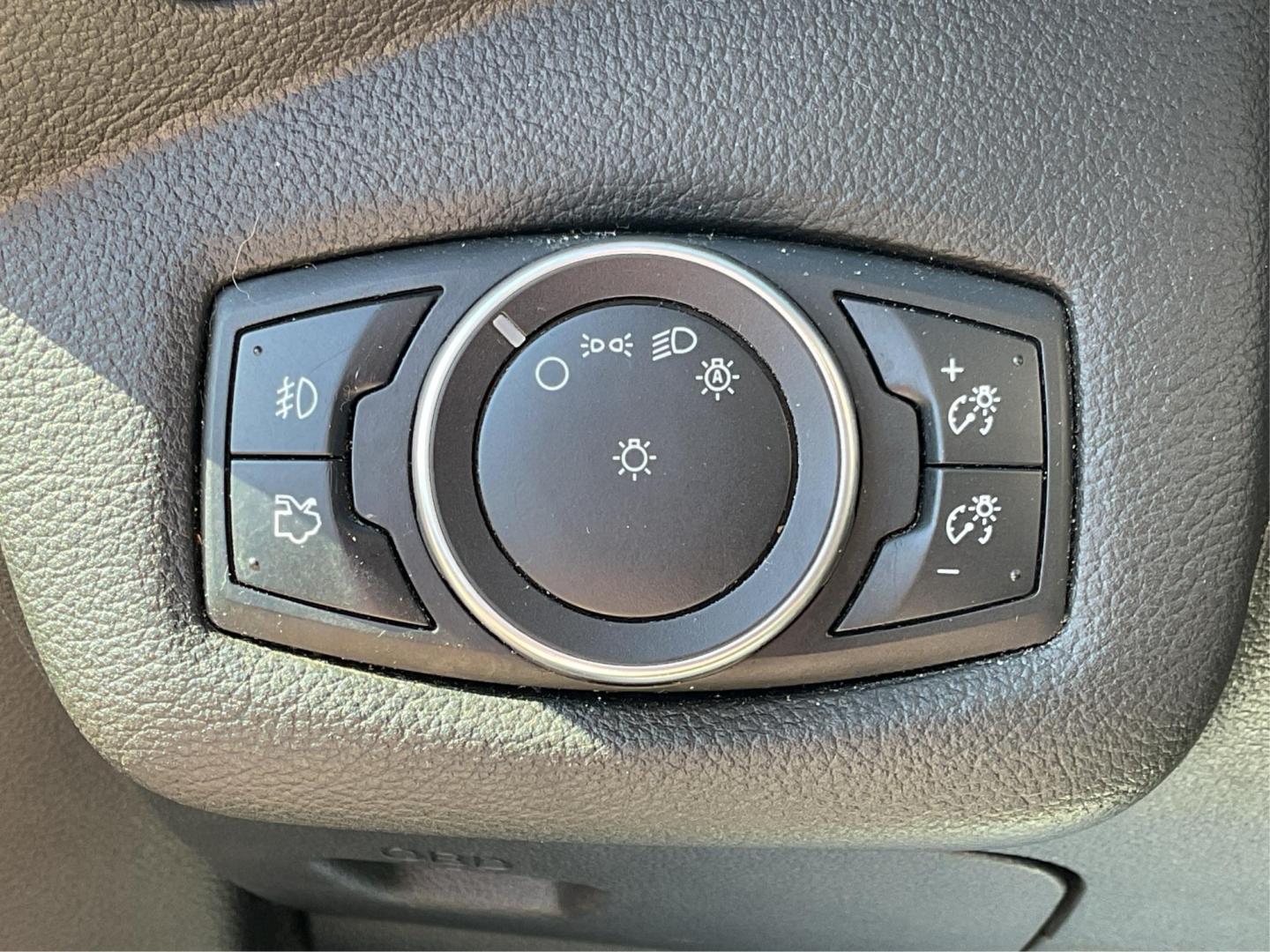 2016 Ford Escape Titanium (1FMCU9J92GU) with an EcoBoost 1.6L I-4 gasoline direct injection engine, located at 1184 Kauffman Ave, Fairborn, OH, 45324, (937) 908-9800, 39.807072, -84.030914 - 2016 Ford Escape Titanium - Photo#16