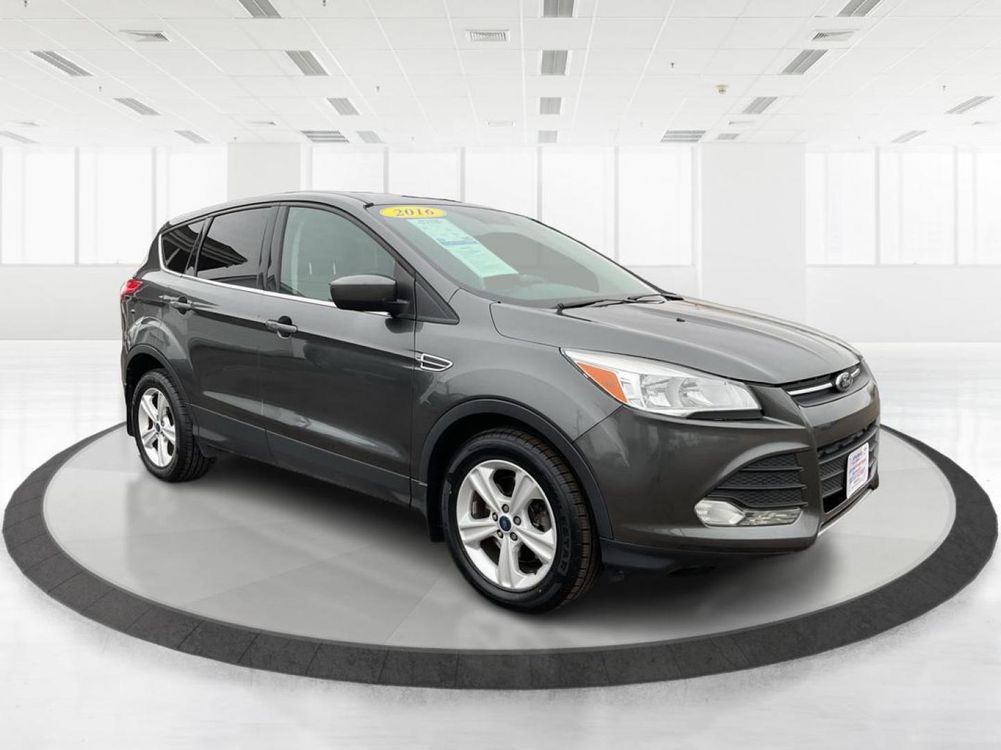 2016 Ford Escape SE 4WD (1FMCU9G98GU) with an Other engine, located at 8750 N County Rd 25A, Piqua, OH, 45356, (937) 908-9800, 40.164391, -84.232513 - 2016 Ford Escape SE 4WD - Photo#0