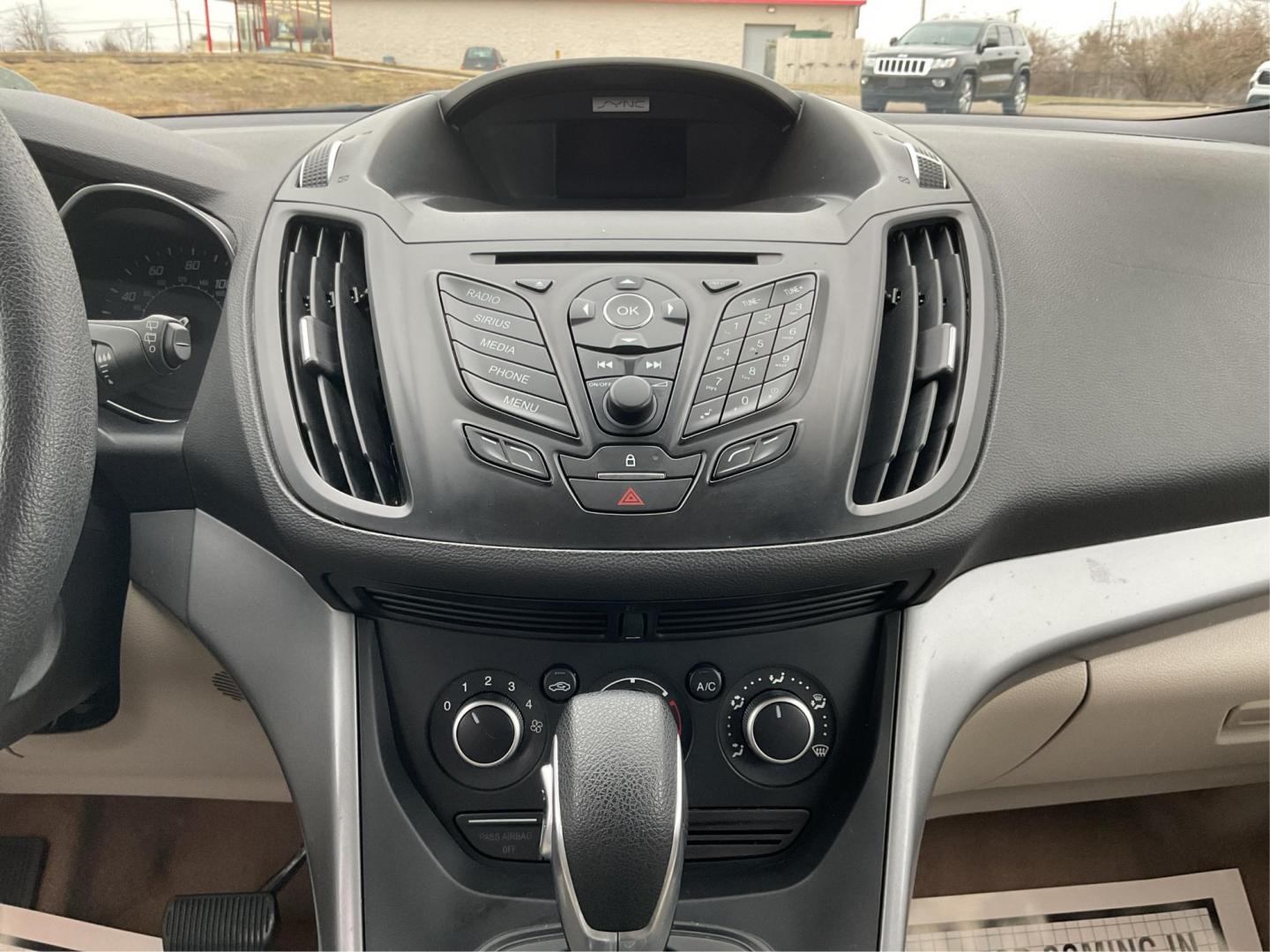 2016 Ford Escape SE 4WD (1FMCU9G98GU) with an Other engine, located at 8750 N County Rd 25A, Piqua, OH, 45356, (937) 908-9800, 40.164391, -84.232513 - 2016 Ford Escape SE 4WD - Photo#12