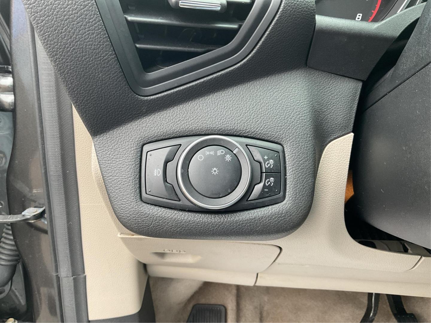 2016 Ford Escape SE 4WD (1FMCU9G98GU) with an Other engine, located at 8750 N County Rd 25A, Piqua, OH, 45356, (937) 908-9800, 40.164391, -84.232513 - 2016 Ford Escape SE 4WD - Photo#16