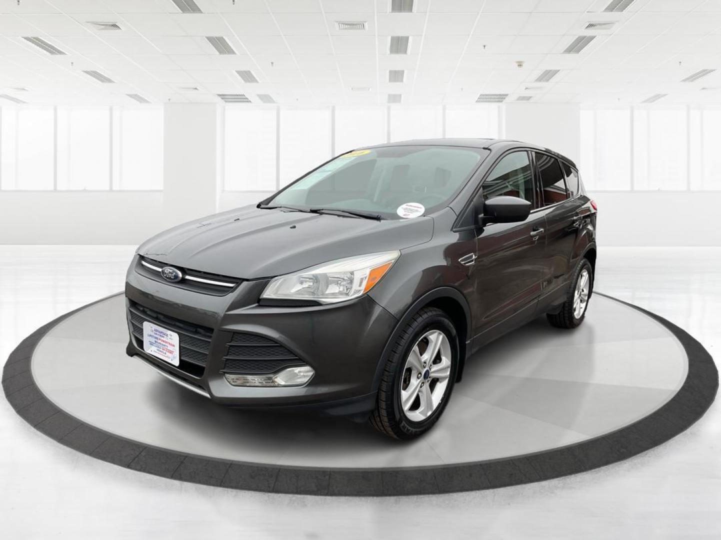 2016 Ford Escape SE 4WD (1FMCU9G98GU) with an Other engine, located at 8750 N County Rd 25A, Piqua, OH, 45356, (937) 908-9800, 40.164391, -84.232513 - 2016 Ford Escape SE 4WD - Photo#7