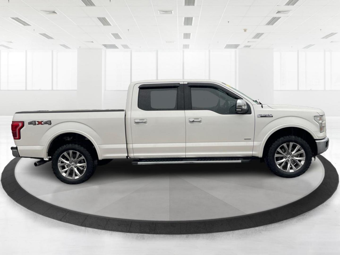 2016 Ford F-150 Lariat SuperCrew 5.5-ft. Bed 4WD (1FTFW1EG3GF) with an 3.5 V6 engine, 6-Speed Automatic transmission, located at 1184 Kauffman Ave, Fairborn, OH, 45324, (937) 908-9800, 39.807072, -84.030914 - 2016 Ford F-150 Lariat SuperCrew 5.5-ft. Bed 4WD - Photo#1