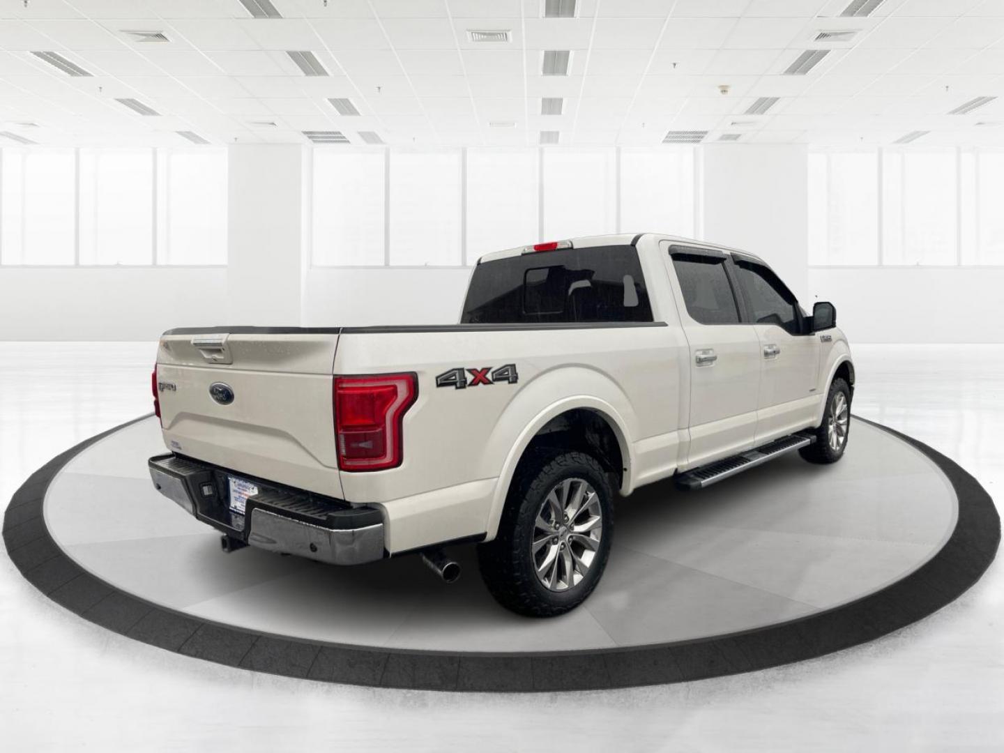 2016 Ford F-150 Lariat SuperCrew 5.5-ft. Bed 4WD (1FTFW1EG3GF) with an 3.5 V6 engine, 6-Speed Automatic transmission, located at 1184 Kauffman Ave, Fairborn, OH, 45324, (937) 908-9800, 39.807072, -84.030914 - 2016 Ford F-150 Lariat SuperCrew 5.5-ft. Bed 4WD - Photo#2