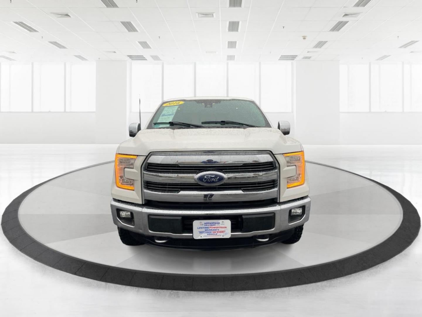 2016 Ford F-150 Lariat SuperCrew 5.5-ft. Bed 4WD (1FTFW1EG3GF) with an 3.5 V6 engine, 6-Speed Automatic transmission, located at 1184 Kauffman Ave, Fairborn, OH, 45324, (937) 908-9800, 39.807072, -84.030914 - 2016 Ford F-150 Lariat SuperCrew 5.5-ft. Bed 4WD - Photo#6