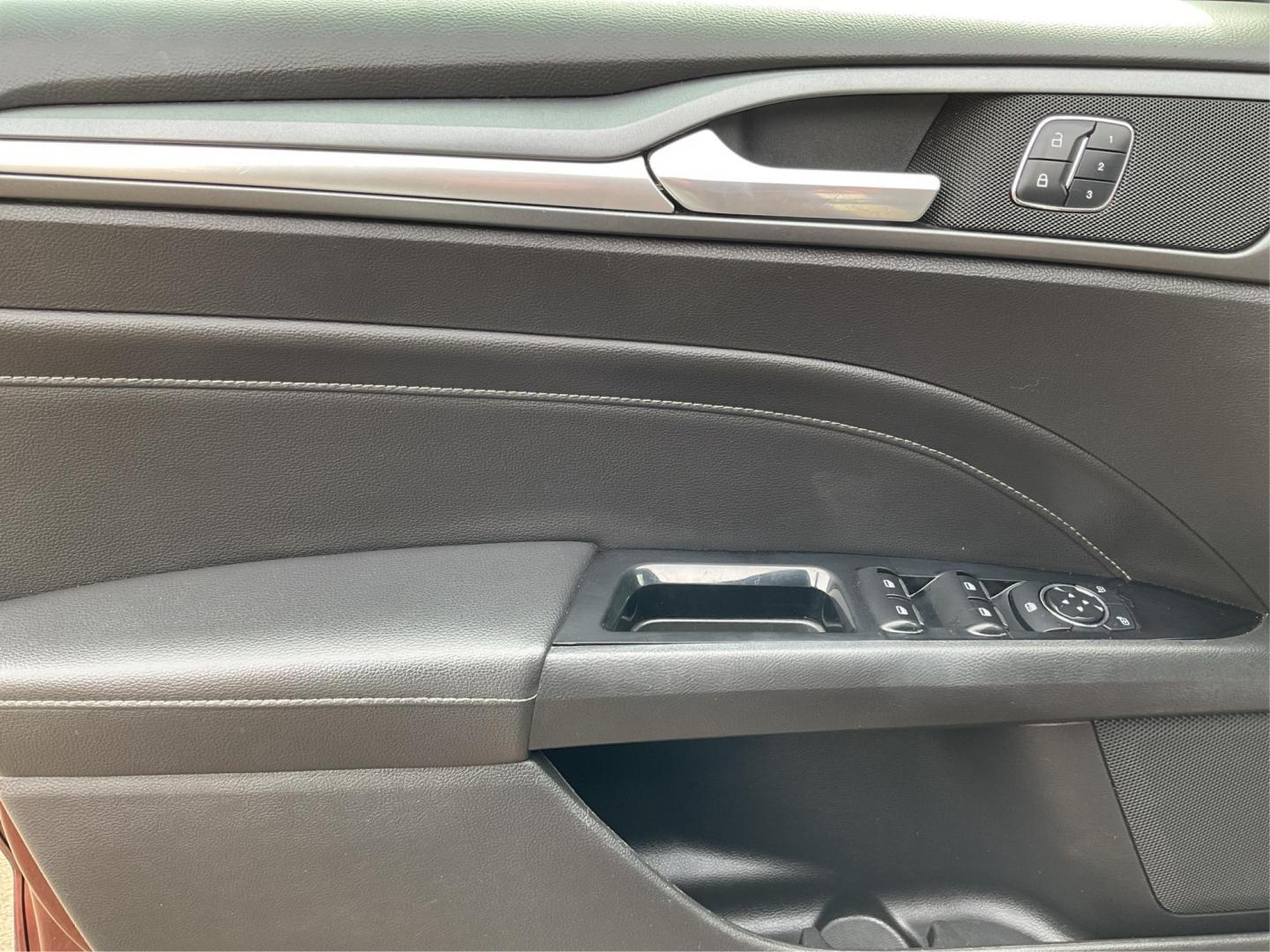 2016 Ford Fusion Titanium (3FA6P0K92GR) with an EcoBoost 2L I-4 gasoline direct injection engine, located at 4508 South Dixie Dr, Moraine, OH, 45439, (937) 908-9800, 39.689976, -84.218452 - 2016 Ford Fusion Titanium - Photo#18