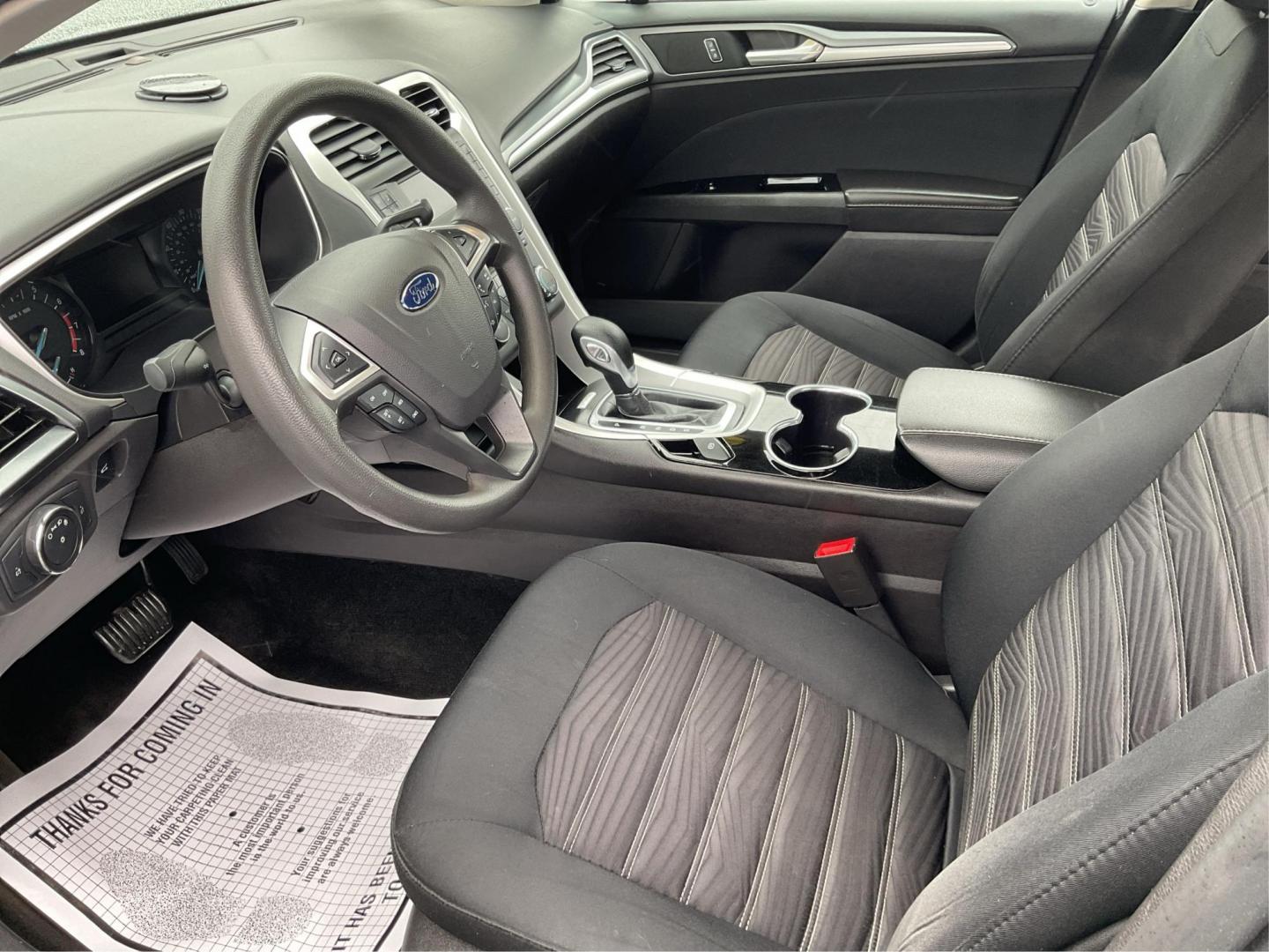 2016 Ford Fusion SE (3FA6P0H79GR) with an Other engine, located at 4508 South Dixie Dr, Moraine, OH, 45439, (937) 908-9800, 39.689976, -84.218452 - 2016 Ford Fusion SE - Photo#8