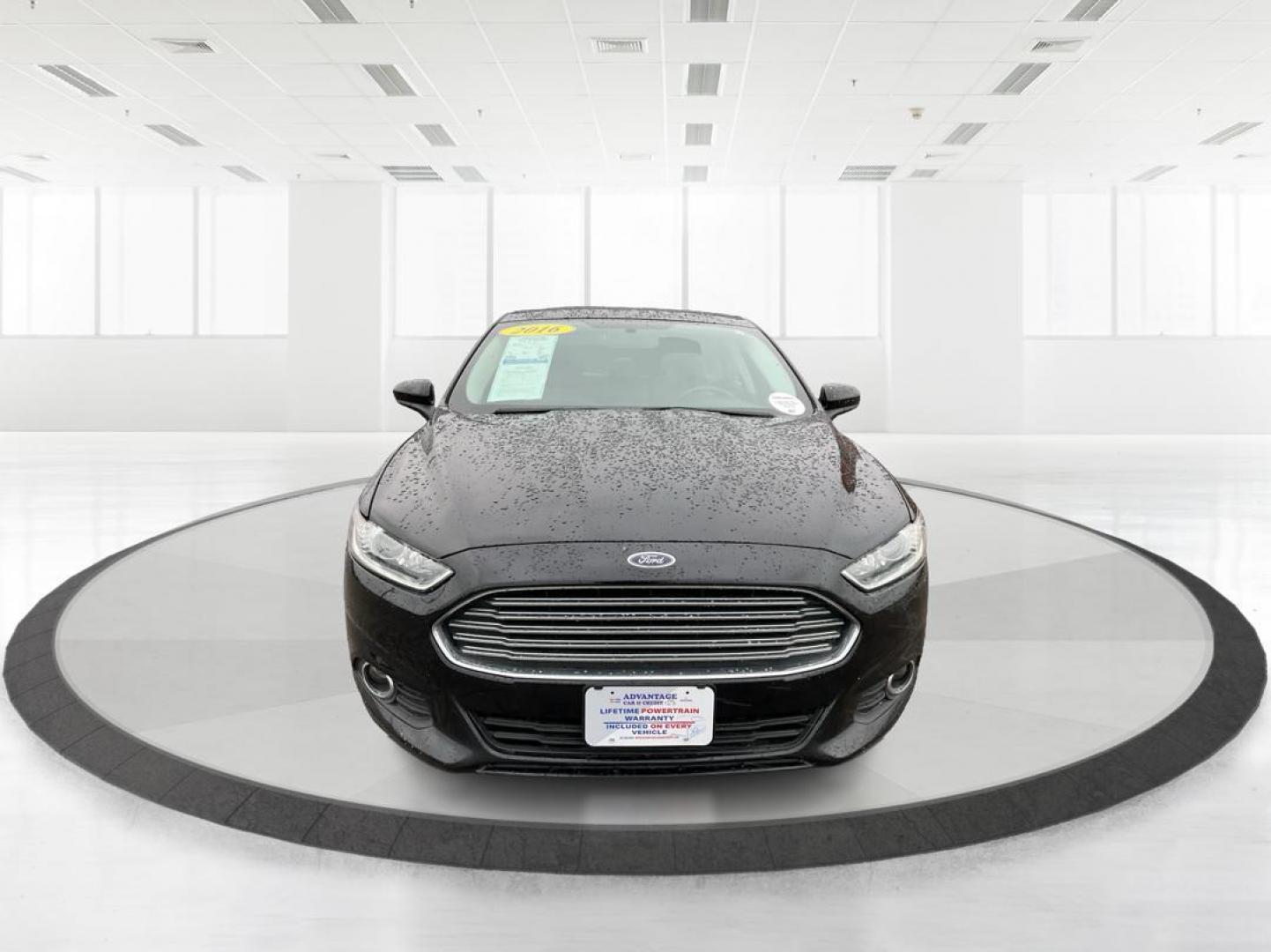 2016 Ford Fusion S (3FA6P0G75GR) with an Duratec 2.5L I-4 DOHC engine, located at 1099 N County Rd 25A, Troy, OH, 45373, (937) 908-9800, 40.057079, -84.212883 - 2016 Ford Fusion S - Photo#6