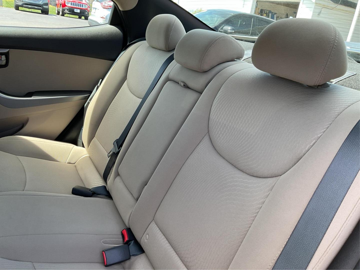 2016 Hyundai Elantra Value Edition (5NPDH4AE3GH) with an Nu 1.8L I-4 DOHC engine, located at 1230 East Main St, Xenia, OH, 45385, (937) 908-9800, 39.688026, -83.910172 - 2016 Hyundai Elantra Value Edition - Photo#10