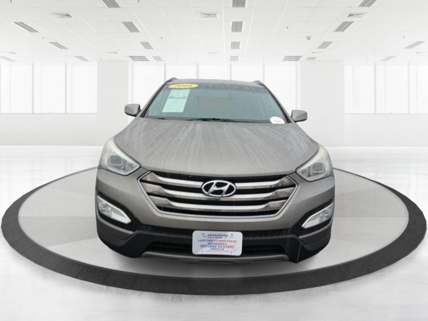 2016 Hyundai Santa Fe Sport 2.4 AWD (5XYZUDLB9GG) with an 2.4L L4 DOHC 16V engine, 6-Speed Automatic transmission, located at 401 Woodman Dr, Riverside, OH, 45431, (937) 908-9800, 39.760899, -84.123421 - 2016 Hyundai Santa Fe Sport 2.4 AWD - Photo#6