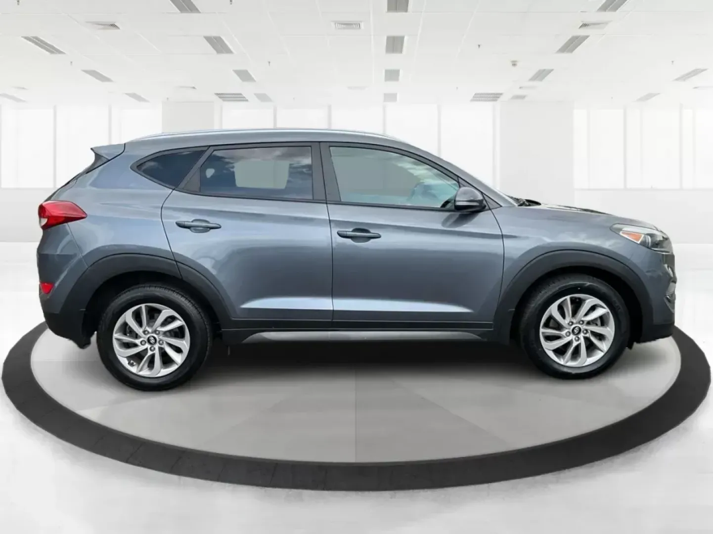2016 Hyundai Tucson Eco (KM8J3CA24GU) with an 1.6L I-4 gasoline direct injection engine, located at 8750 N County Rd 25A, Piqua, OH, 45356, (937) 908-9800, 40.164391, -84.232513 - ### Discover Your Next Adventure with the 2016 Hyundai Tucson Eco at Advantage Car and Credit!<br /> <br /> Are you ready to elevate your everyday driving experience? Whether you're commuting to work, shuttling the kids to school, or embarking on weekend adventures, the 2016 Hyundai Tucson Eco is th - Photo#1