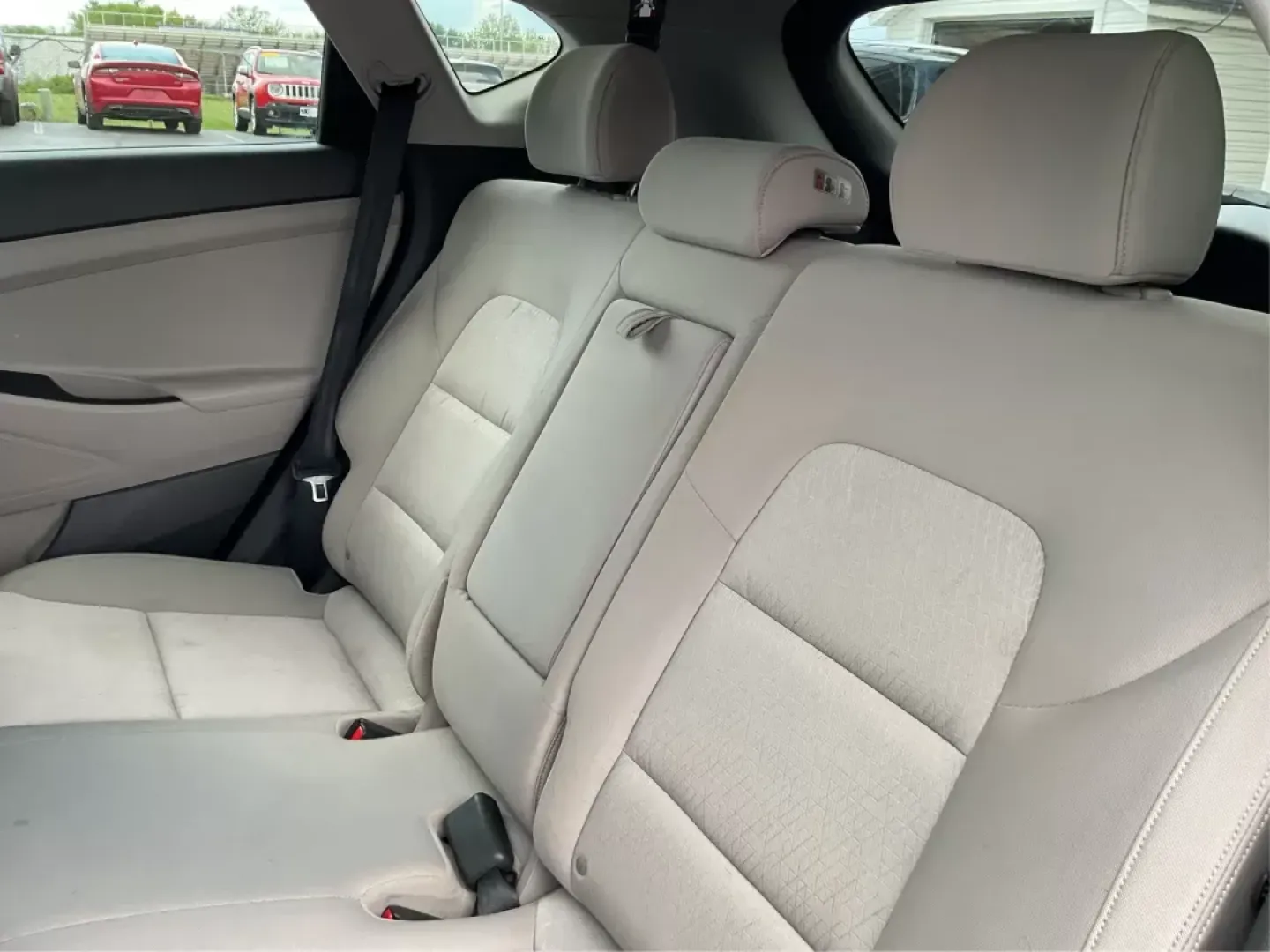 2016 Hyundai Tucson Eco (KM8J3CA24GU) with an 1.6L I-4 gasoline direct injection engine, located at 8750 N County Rd 25A, Piqua, OH, 45356, (937) 908-9800, 40.164391, -84.232513 - ### Discover Your Next Adventure with the 2016 Hyundai Tucson Eco at Advantage Car and Credit!<br /> <br /> Are you ready to elevate your everyday driving experience? Whether you're commuting to work, shuttling the kids to school, or embarking on weekend adventures, the 2016 Hyundai Tucson Eco is th - Photo#9