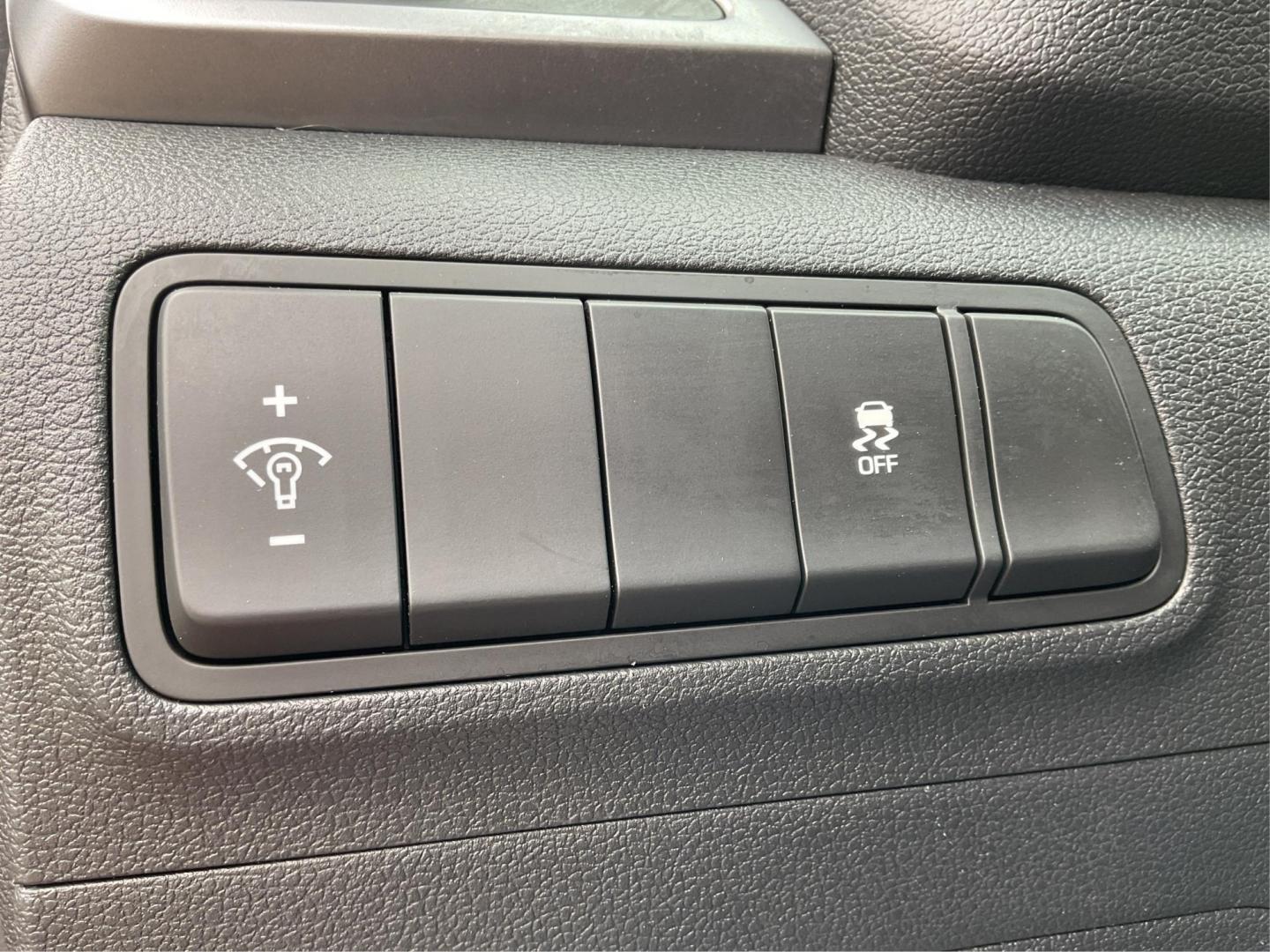 2016 Hyundai Tucson SE (KM8J33A41GU) with an Other engine, located at 1951 S Dayton Lakeview Rd., New Carlisle, OH, 45344, (937) 908-9800, 39.890999, -84.050255 - 2016 Hyundai Tucson SE - Photo#15