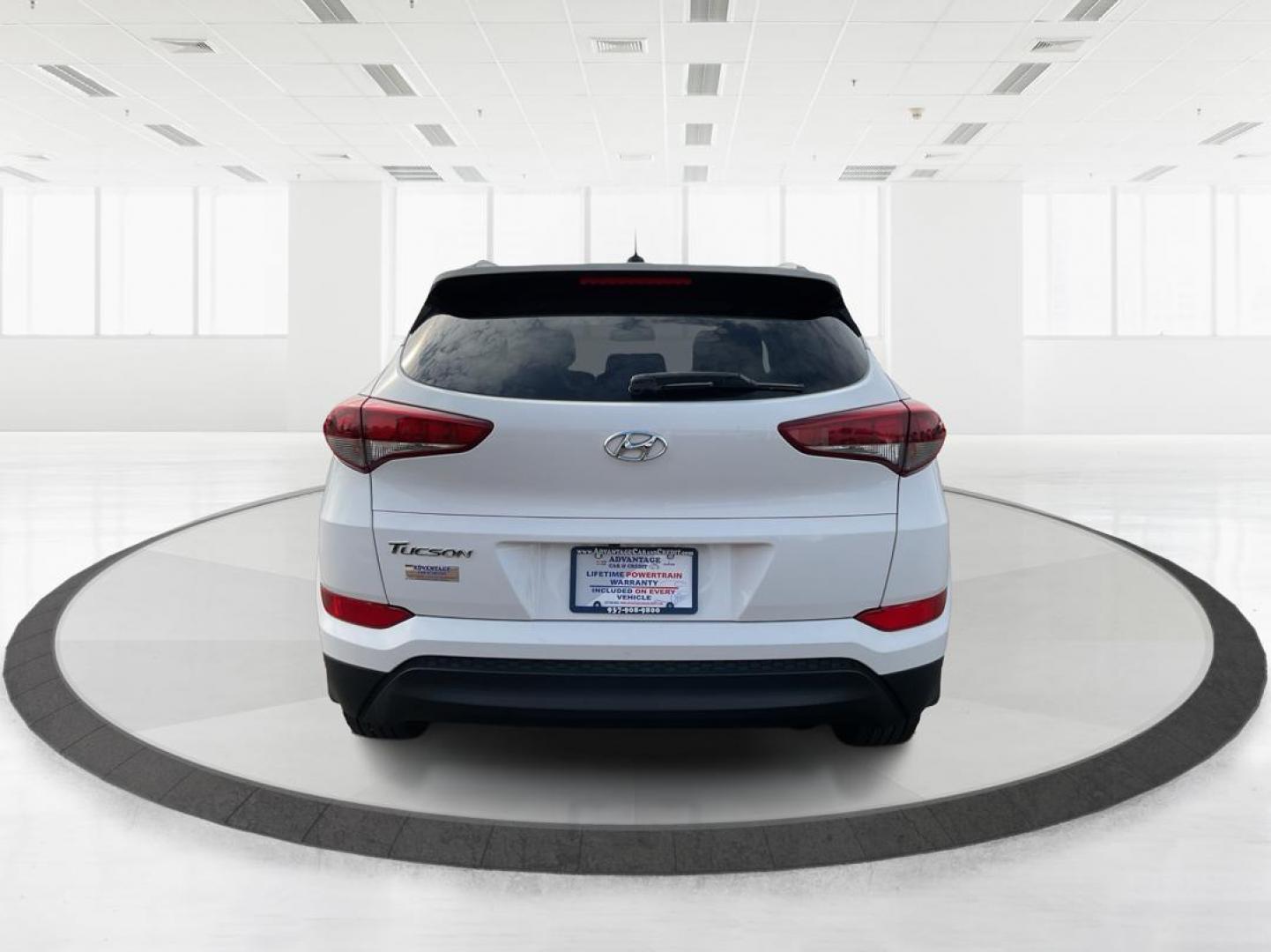 2016 Hyundai Tucson SE (KM8J33A49GU) with an Nu 2L I-4 gasoline direct injection engine, located at 1951 S Dayton Lakeview Rd., New Carlisle, OH, 45344, (937) 908-9800, 39.890999, -84.050255 - 2016 Hyundai Tucson SE - Photo#3