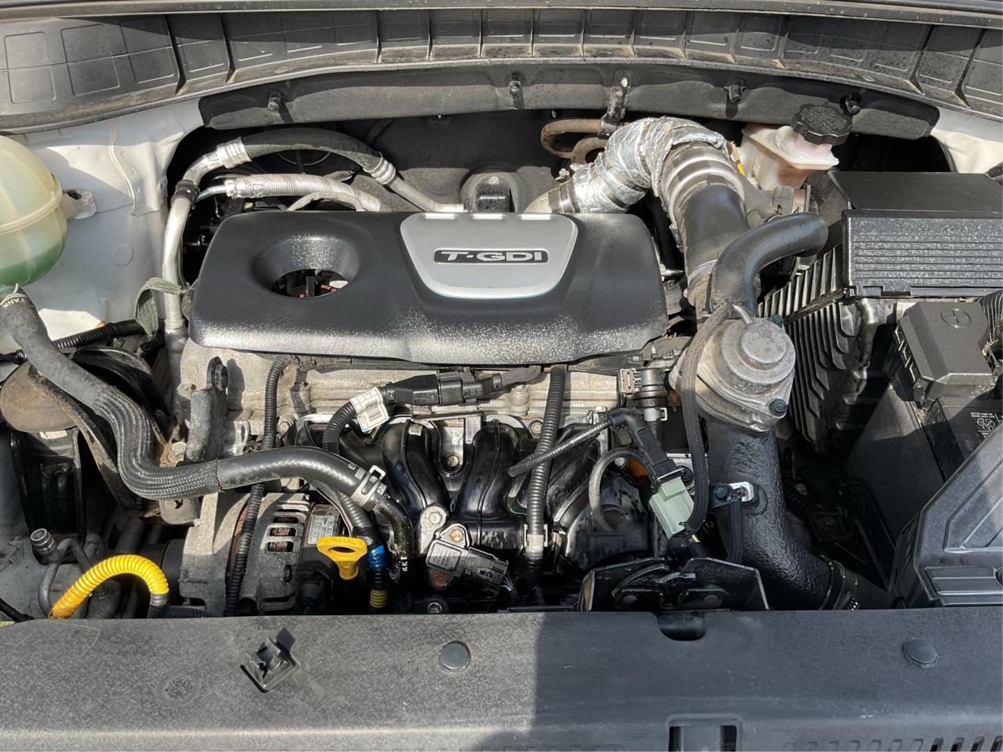 2016 Hyundai Tucson Limited (KM8J3CA20GU) with an 1.6L I-4 gasoline direct injection engine, located at 1099 N County Rd 25A, Troy, OH, 45373, (937) 908-9800, 40.057079, -84.212883 - 2016 Hyundai Tucson Limited - Photo#10