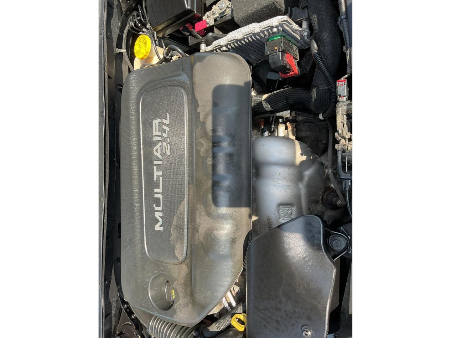 2016 Jeep Cherokee North (1C4PJLCB9GW) with an Other engine, located at 1099 N County Rd 25A, Troy, OH, 45373, (937) 908-9800, 40.057079, -84.212883 - 2016 Jeep Cherokee North - Photo#10