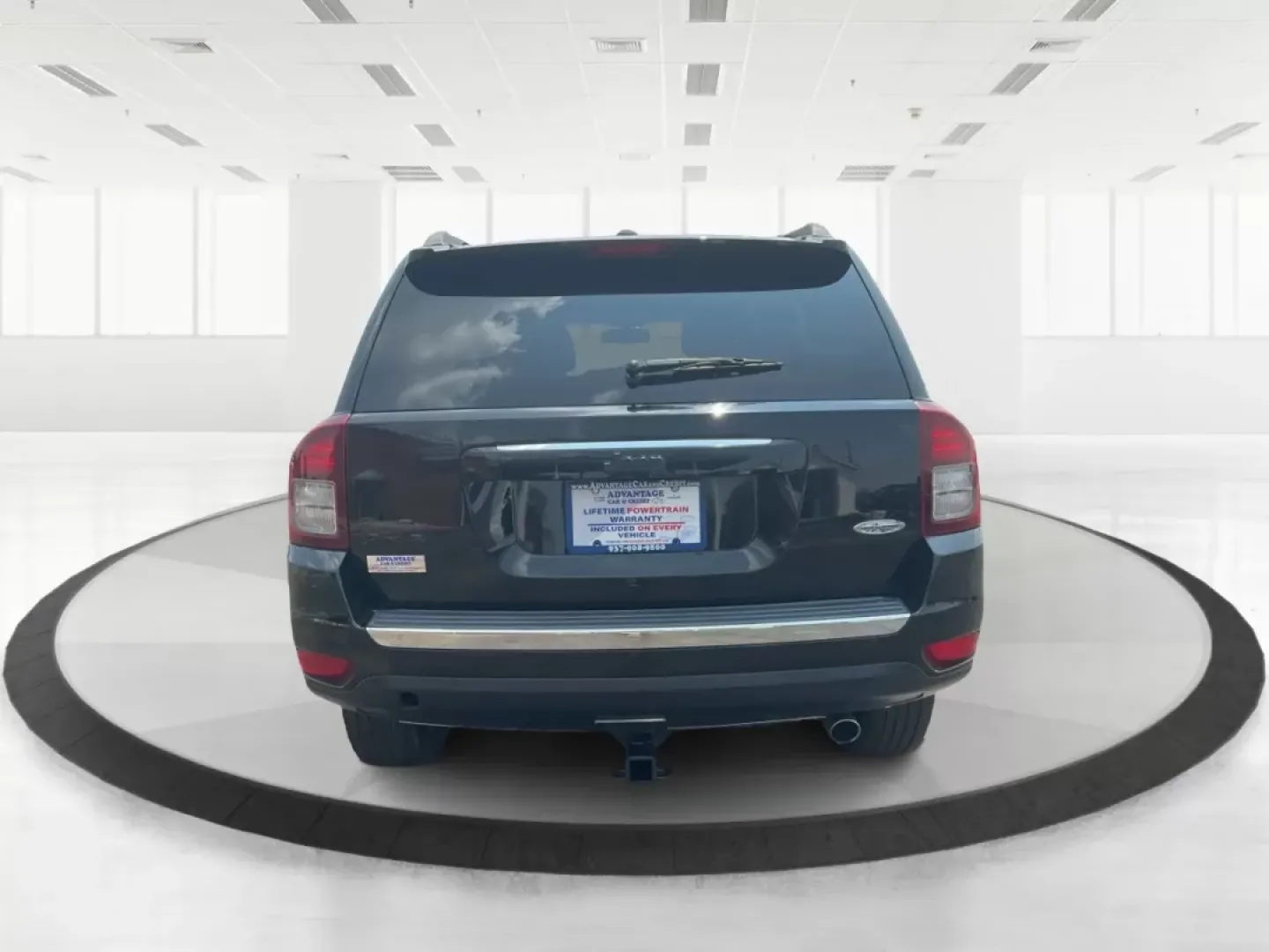 2016 Jeep Compass High Altitude Edition (1C4NJDEB2GD) with an 2.4L I-4 DOHC engine, located at 880 E. National Road, Vandalia, OH, 45377, (937) 908-9800, 39.891918, -84.183594 - **Adventure Awaits with this 2016 Jeep Compass High Altitude Edition!**<br /> <br /> Are you ready to elevate your driving experience? Perfect for weekend getaways or long commutes, this 2016 Jeep Compass High Altitude Edition is designed to tackle any journey with confidence and style. At Advantage - Photo#3
