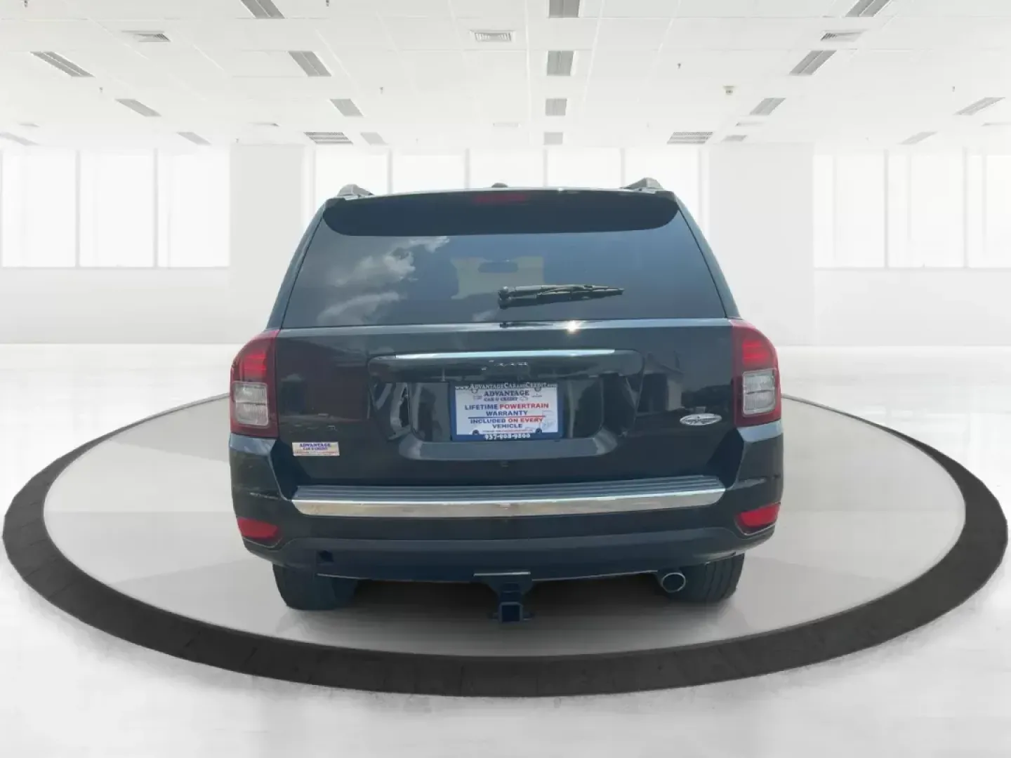 2016 Jeep Compass High Altitude Edition (1C4NJDEB2GD) with an 2.4L I-4 DOHC engine, located at 880 E. National Road, Vandalia, OH, 45377, (937) 908-9800, 39.891918, -84.183594 - **Adventure Awaits with this 2016 Jeep Compass High Altitude Edition!**<br /> <br /> Are you ready to elevate your driving experience? Perfect for weekend getaways or long commutes, this 2016 Jeep Compass High Altitude Edition is designed to tackle any journey with confidence and style. At Advantage - Photo#3
