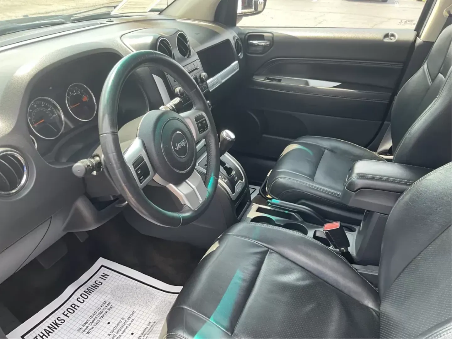 2016 Jeep Compass High Altitude Edition (1C4NJDEB2GD) with an 2.4L I-4 DOHC engine, located at 880 E. National Road, Vandalia, OH, 45377, (937) 908-9800, 39.891918, -84.183594 - **Adventure Awaits with this 2016 Jeep Compass High Altitude Edition!**<br /> <br /> Are you ready to elevate your driving experience? Perfect for weekend getaways or long commutes, this 2016 Jeep Compass High Altitude Edition is designed to tackle any journey with confidence and style. At Advantage - Photo#8