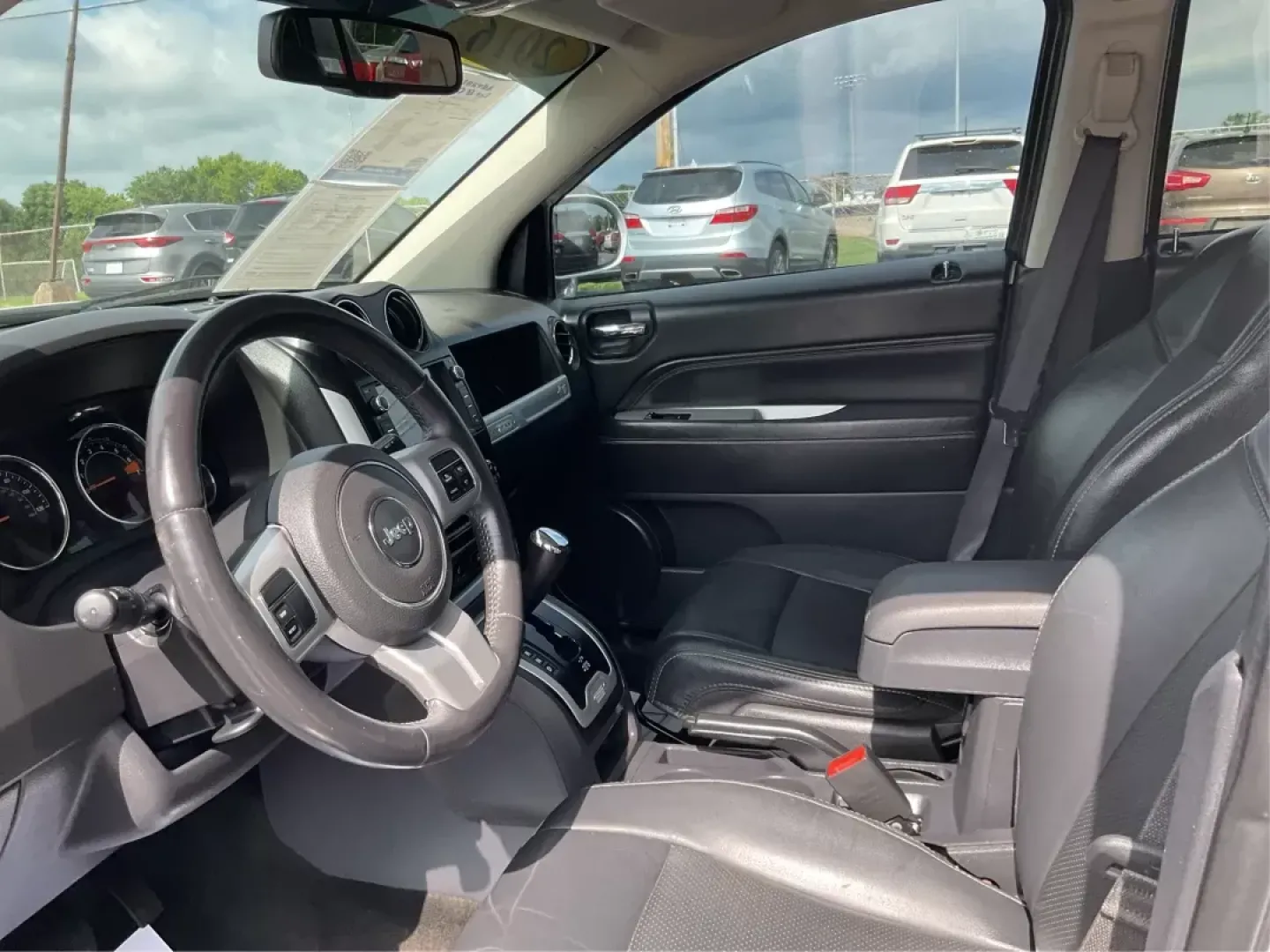 2016 Jeep Compass High Altitude Edition (1C4NJDEB6GD) with an 2.4L I-4 DOHC engine, located at 8750 N County Rd 25A, Piqua, OH, 45356, (937) 908-9800, 40.164391, -84.232513 - Are you ready to elevate your adventures and make every journey a memorable one? Introducing the 2016 Jeep Compass High Altitude Edition, your perfect companion for weekend getaways, daily commutes, or family road trips! At Advantage Car and Credit, located at 1184 Kauffman Ave, Fairborn, OH 45324, - Photo#8