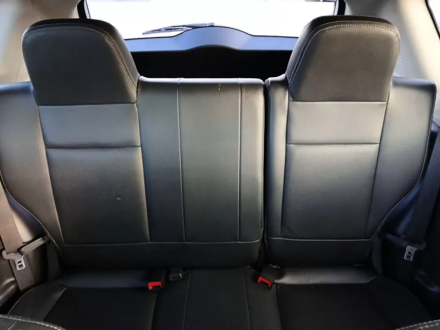 2016 Jeep Compass Latitude 4WD (1C4NJDEB7GD) with an 2.4L L4 DOHC 16V engine, 6-Speed Automatic transmission, located at 1184 Kauffman Ave, Fairborn, OH, 45324, (937) 908-9800, 39.807072, -84.030914 - **Discover Adventure with the 2016 Jeep Compass Latitude 4WD at Advantage Car and Credit!**<br /> <br /> Are you ready to embrace your next adventure? Whether you're planning a weekend getaway, commuting to work, or navigating your family through busy city streets, the 2016 Jeep Compass Latitude 4WD - Photo#14