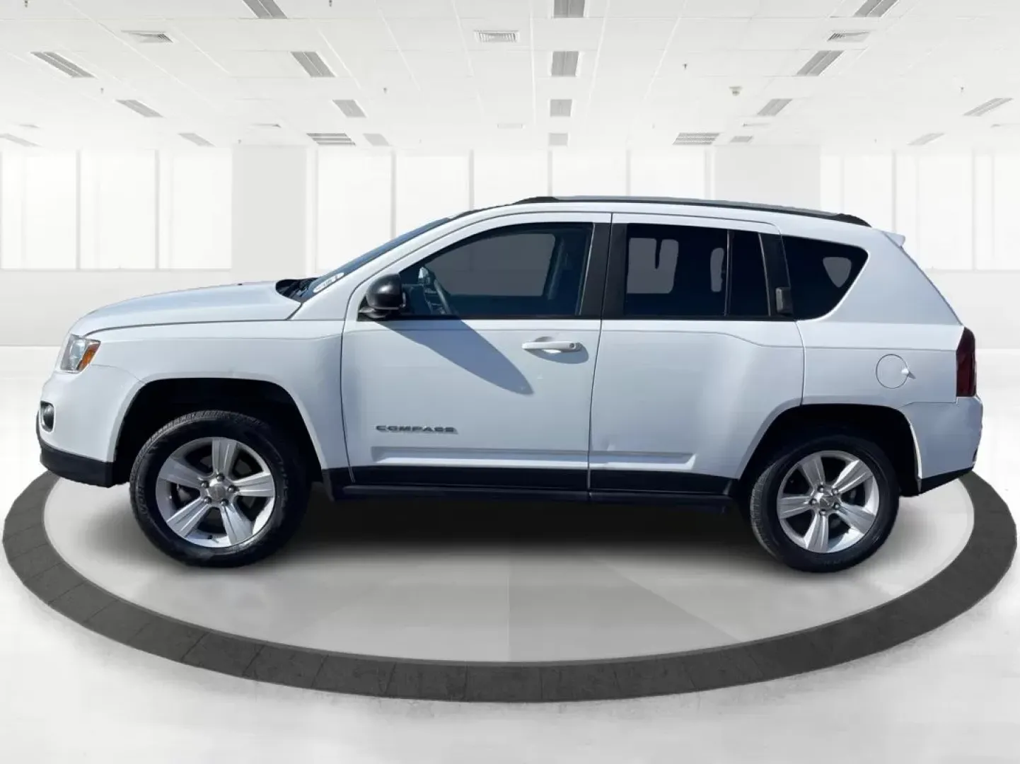 2016 Jeep Compass Sport (1C4NJCBA1GD) with an Other engine, located at 1951 S Dayton Lakeview Rd., New Carlisle, OH, 45344, (937) 908-9800, 39.890999, -84.050255 - **Adventure Awaits with the 2016 Jeep Compass Sport in Fairborn, OH!**<br /> <br /> Are you and your family ready to embark on thrilling weekend adventures or find the ideal companion for your daily commute? Look no further! The 2016 Jeep Compass Sport is the perfect SUV for those who need a dependa - Photo#5