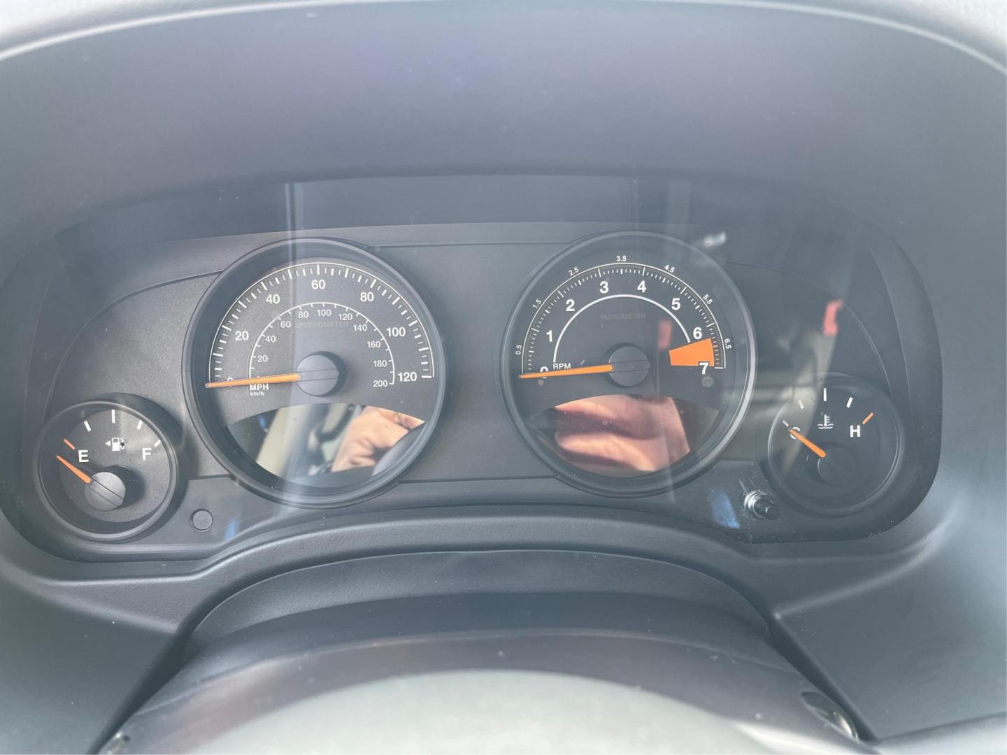 2016 Blue Jeep Compass Sport 4WD (1C4NJDBB5GD) with an 2.4L L4 DOHC 16V engine, located at 8750 N County Rd 25A, Piqua, OH, 45356, (937) 908-9800, 40.164391, -84.232513 - 2016 Jeep Compass Sport 4WD - Photo#14