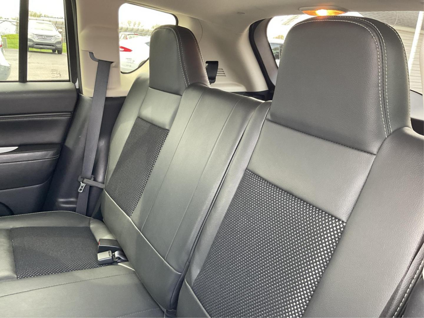 2016 Jeep Compass Latitude (1C4NJDEB9GD) with an 2.4L I-4 DOHC engine, located at 401 Woodman Dr, Riverside, OH, 45431, (937) 908-9800, 39.760899, -84.123421 - 2016 Jeep Compass Latitude - Photo#8