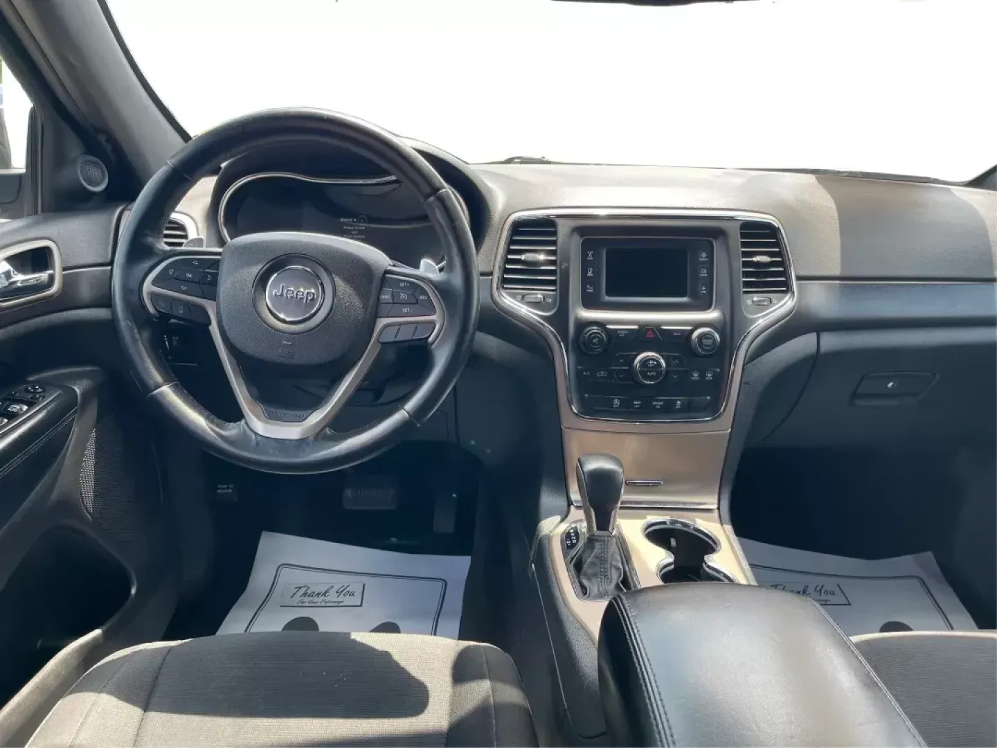 2016 Jeep Grand Cherokee Laredo (1C4RJFAG8GC) with an Pentastar 3.6L V-6 DOHC engine, located at 880 E. National Road, Vandalia, OH, 45377, (937) 908-9800, 39.891918, -84.183594 - **Elevate Your Adventures with the 2016 Jeep Grand Cherokee Laredo!**<br /> <br /> Are you ready to embark on your next adventure? Whether you're a growing family needing more space for weekend getaways or a commuter seeking a reliable ride for daily travels, the 2016 Jeep Grand Cherokee Laredo is y - Photo#20